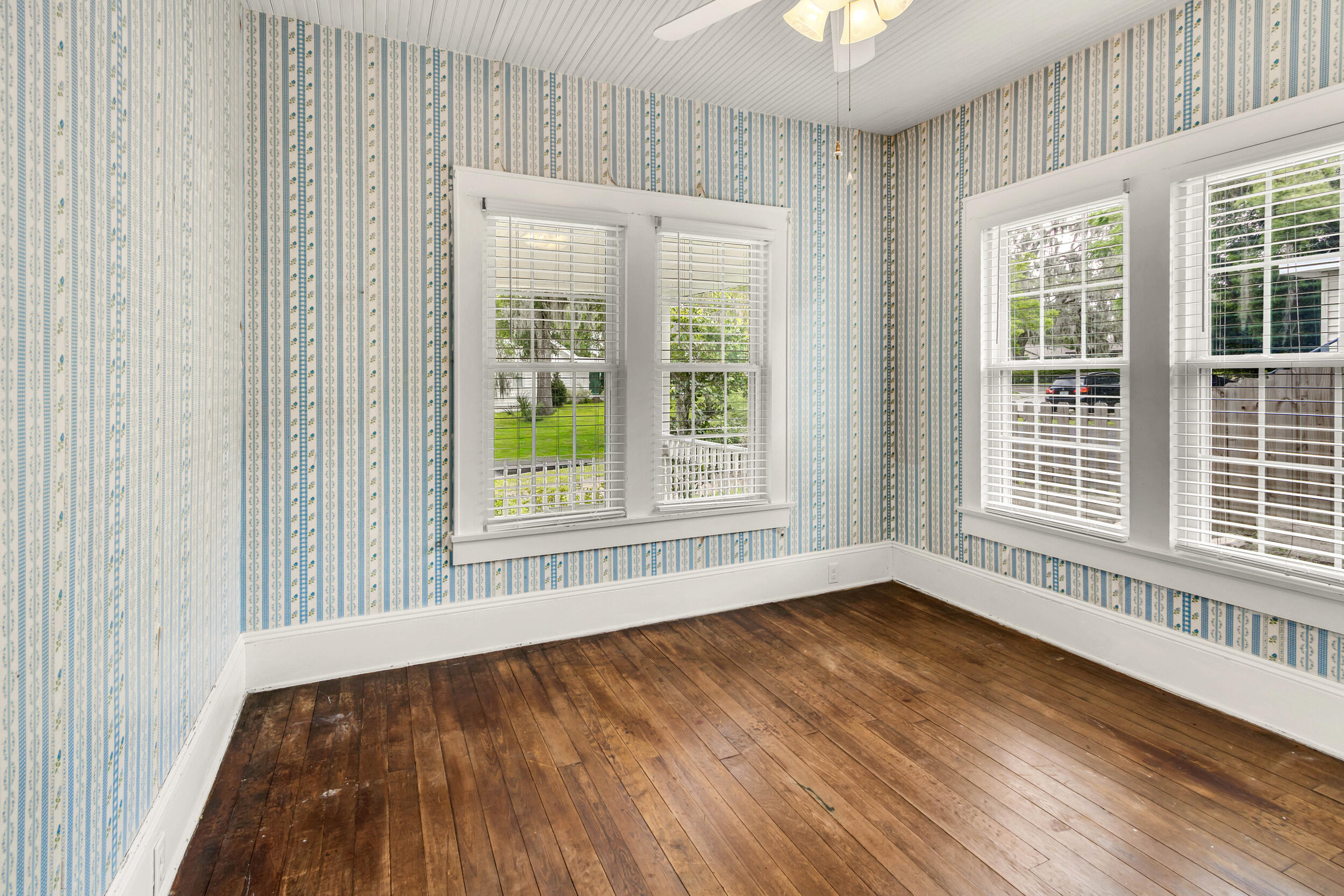 453 Bell Avenue Property Photo 13