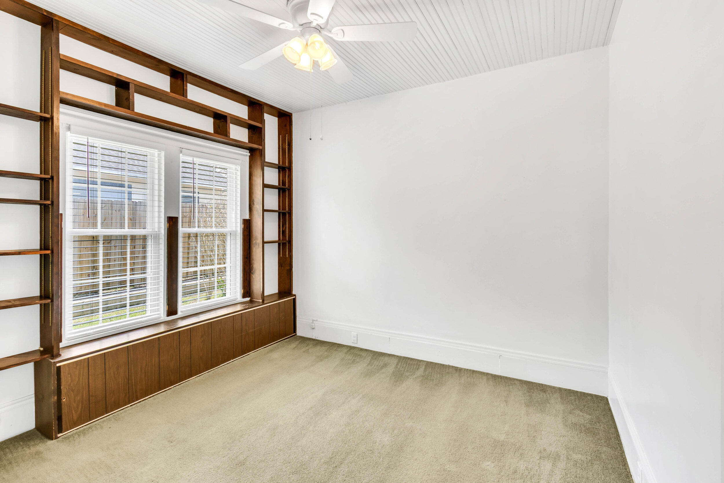 453 Bell Avenue Property Photo 19