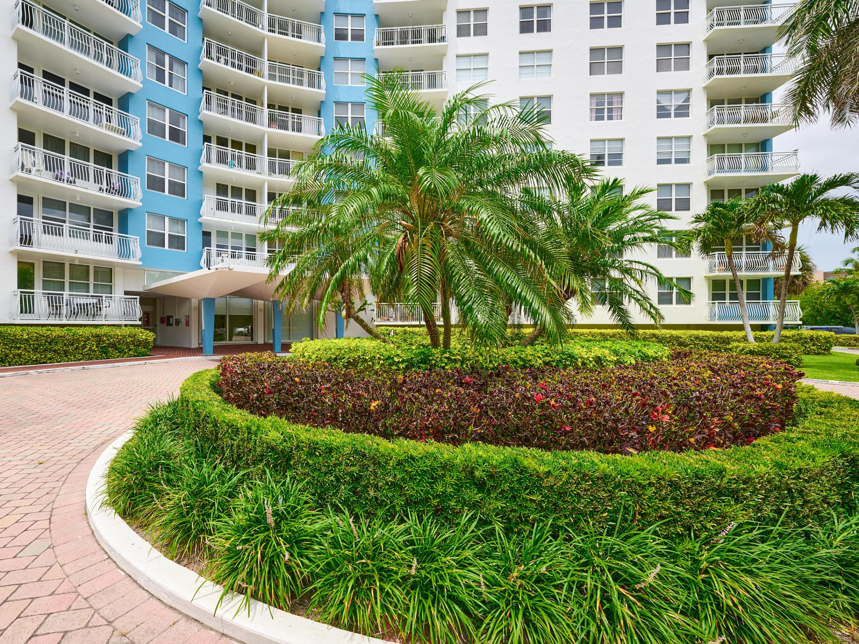 301 N Ocean Boulevard 306 Property Photo 5