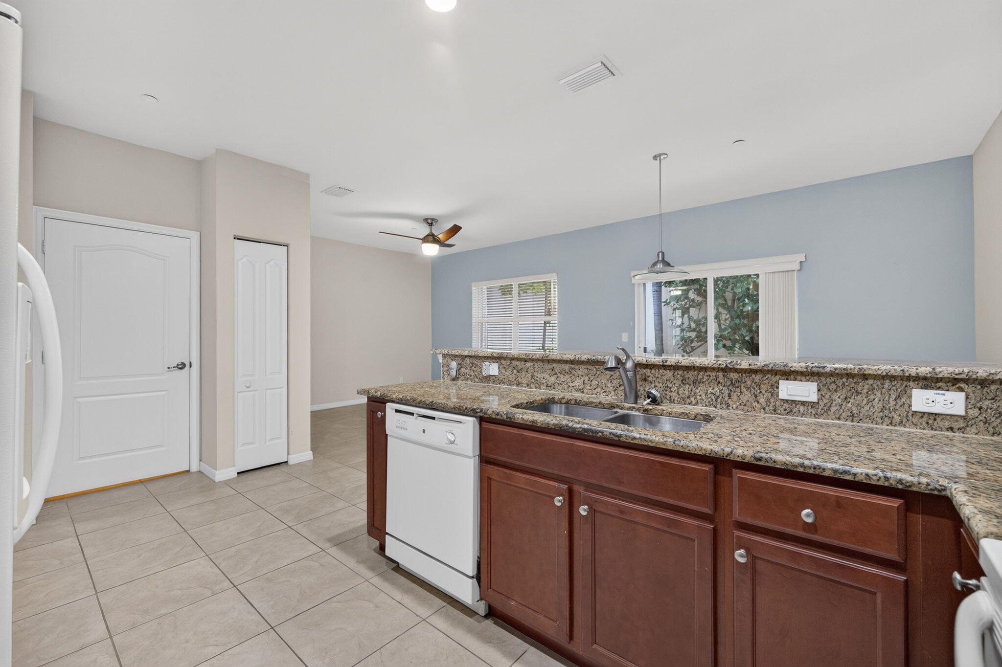 4277 Sw Pine Cove Court Property Photo 10