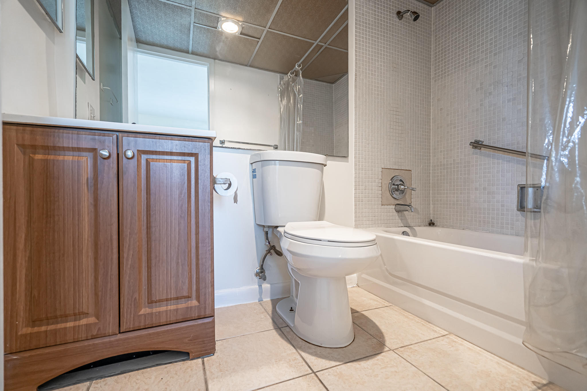 467 Saxony J Way Property Photo 14