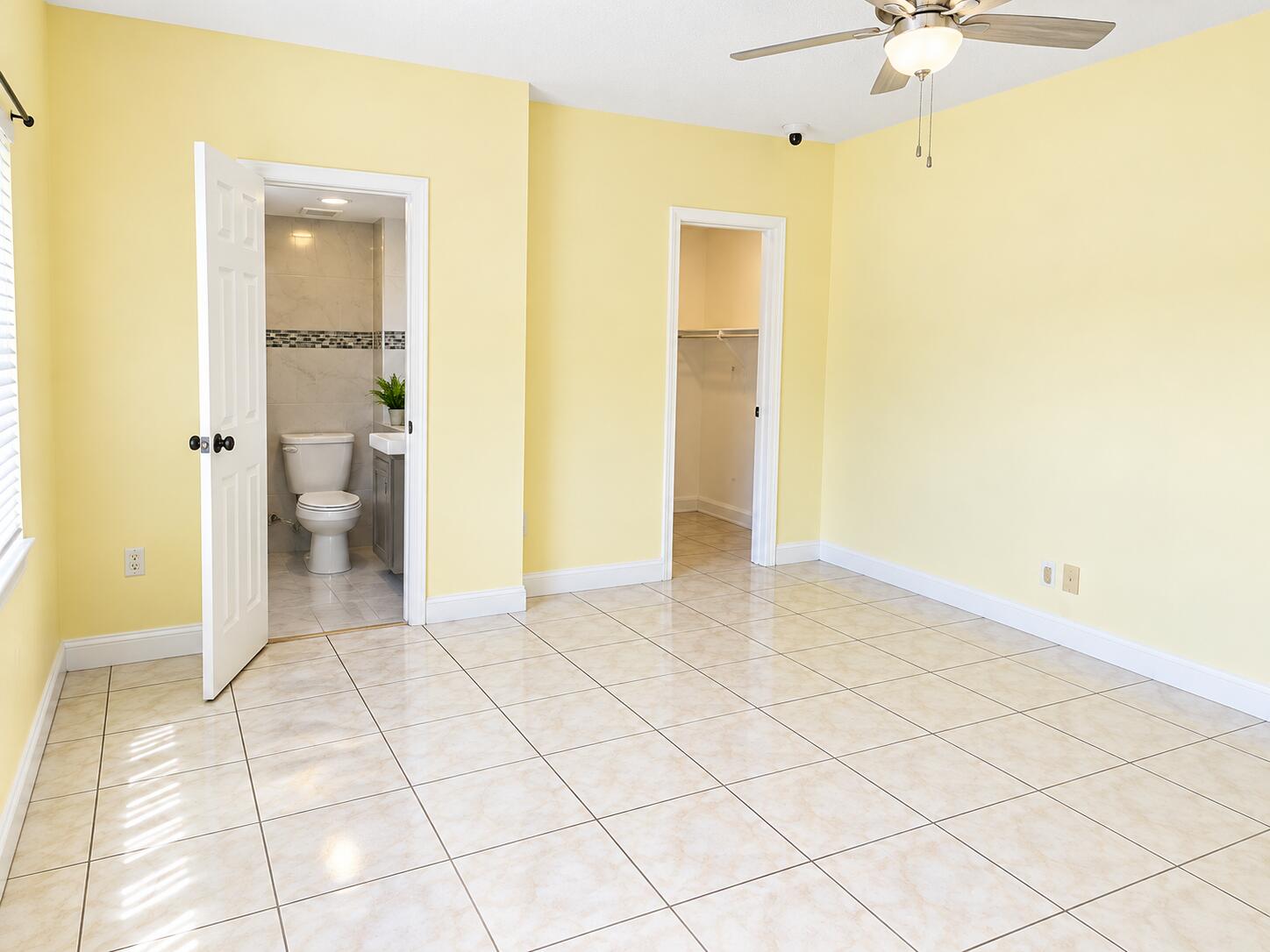 3893 Allison Court Property Photo 6