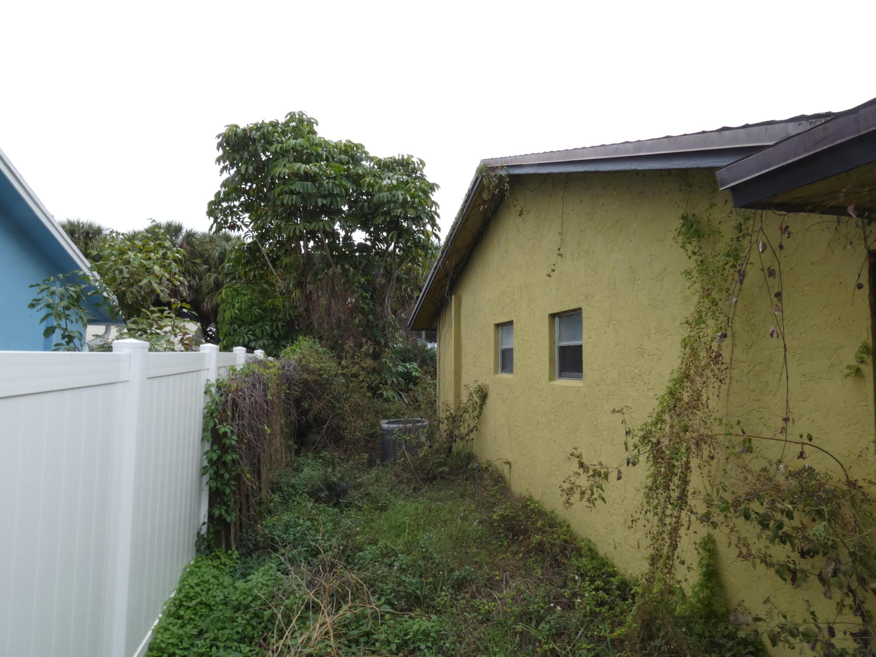 6663 Rigger Road Property Photo 7