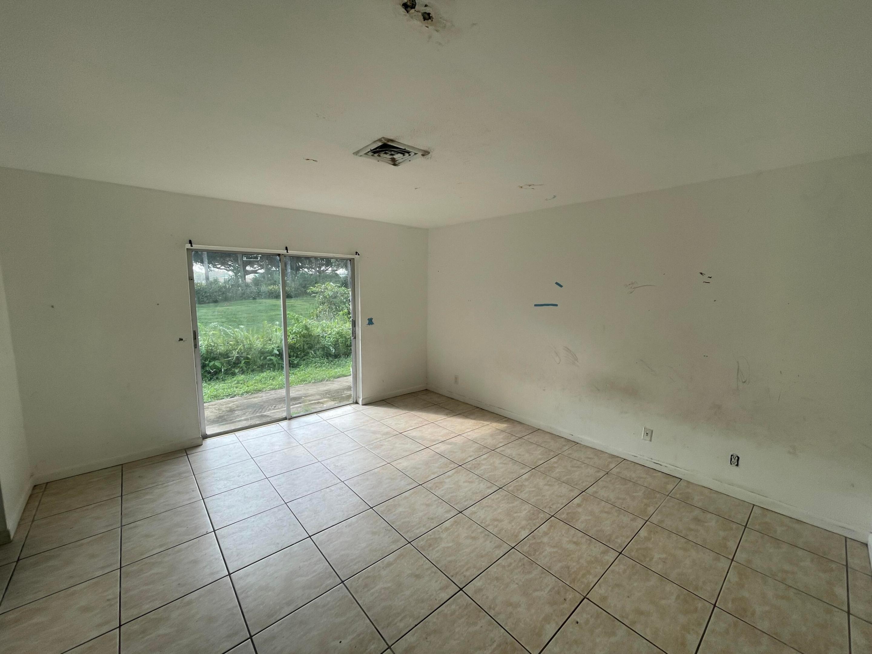 6663 Rigger Road Property Photo 10