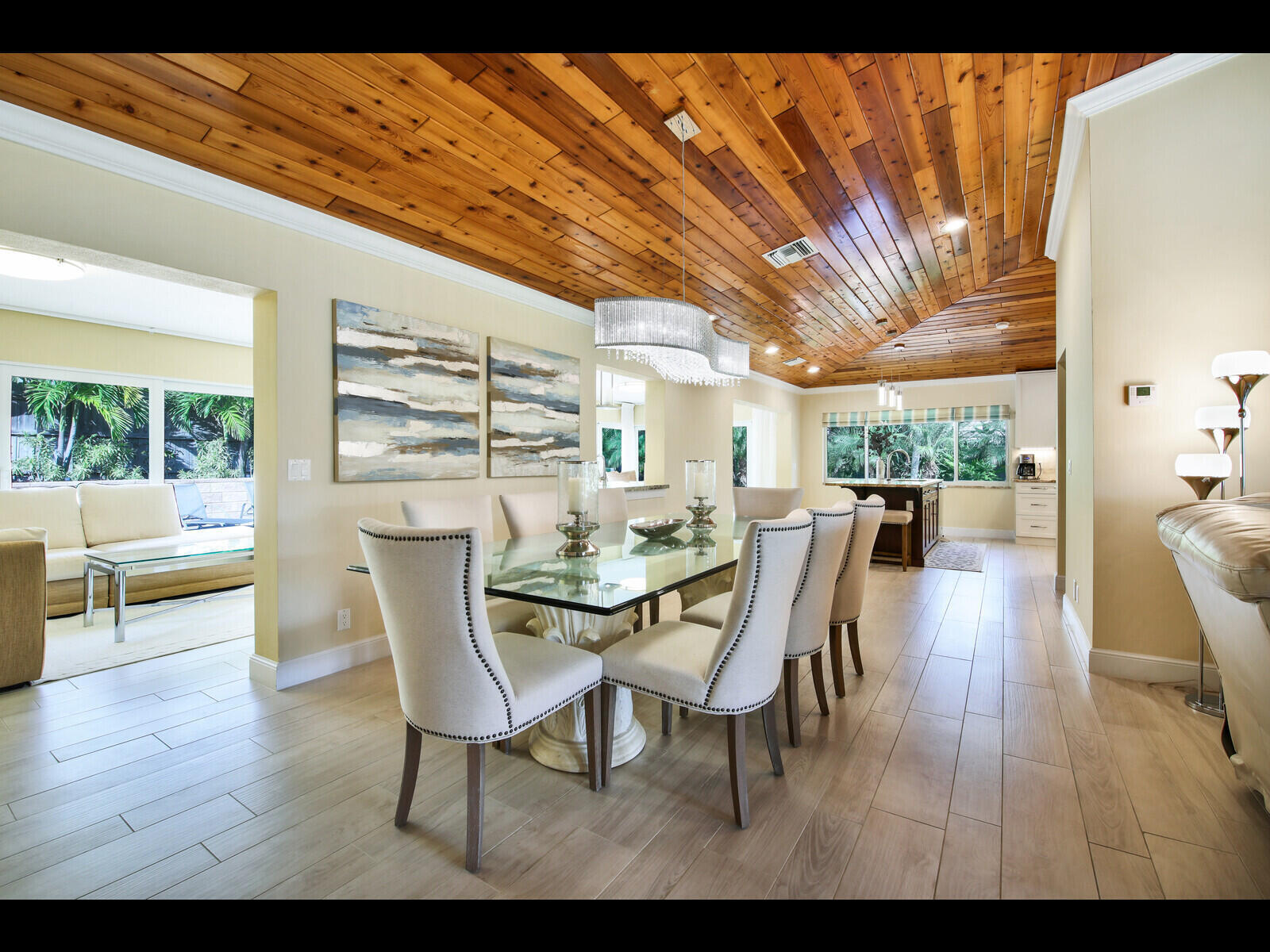 451 N Lyra Circle Property Photo 6