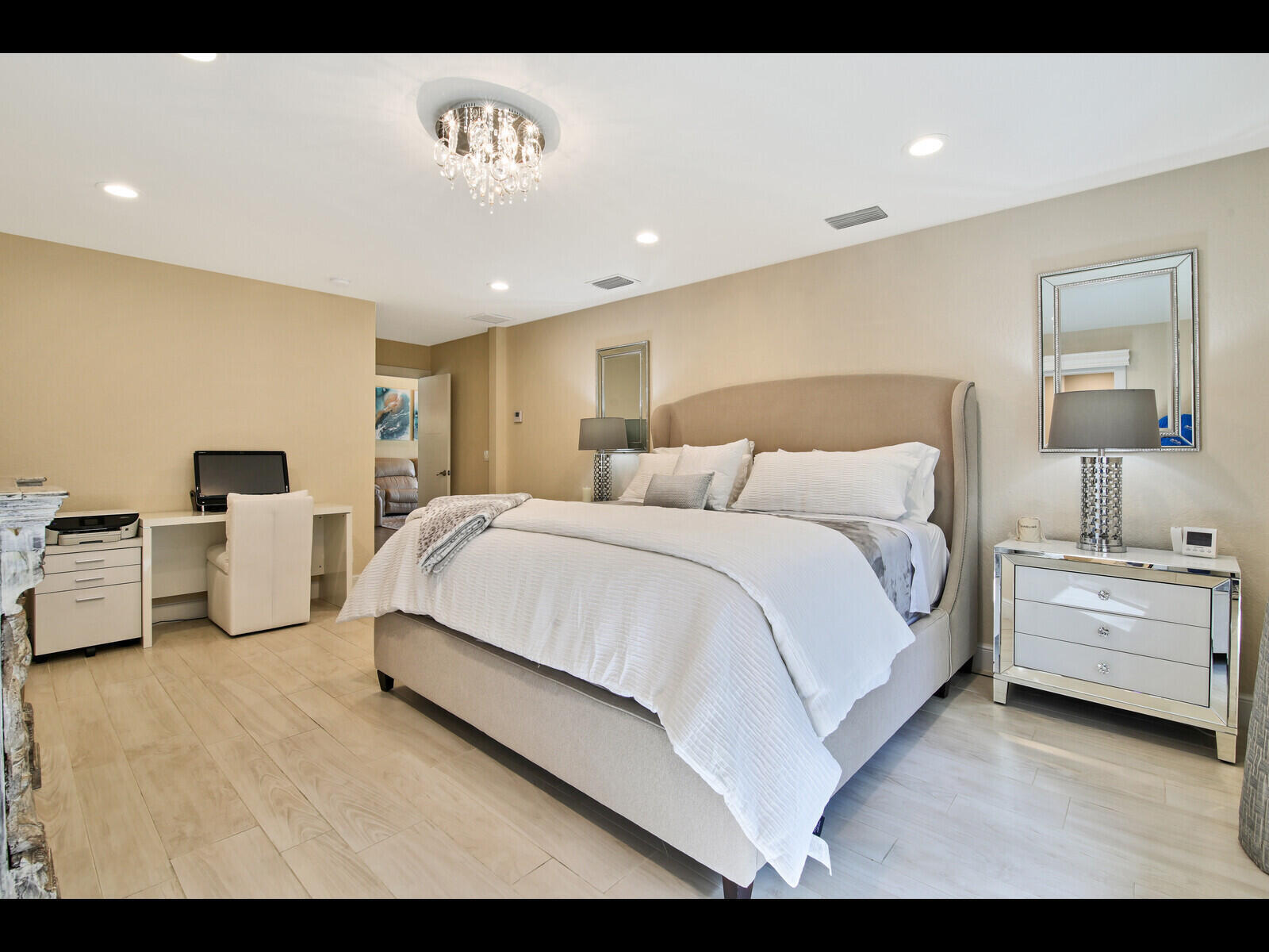 451 N Lyra Circle Property Photo 19