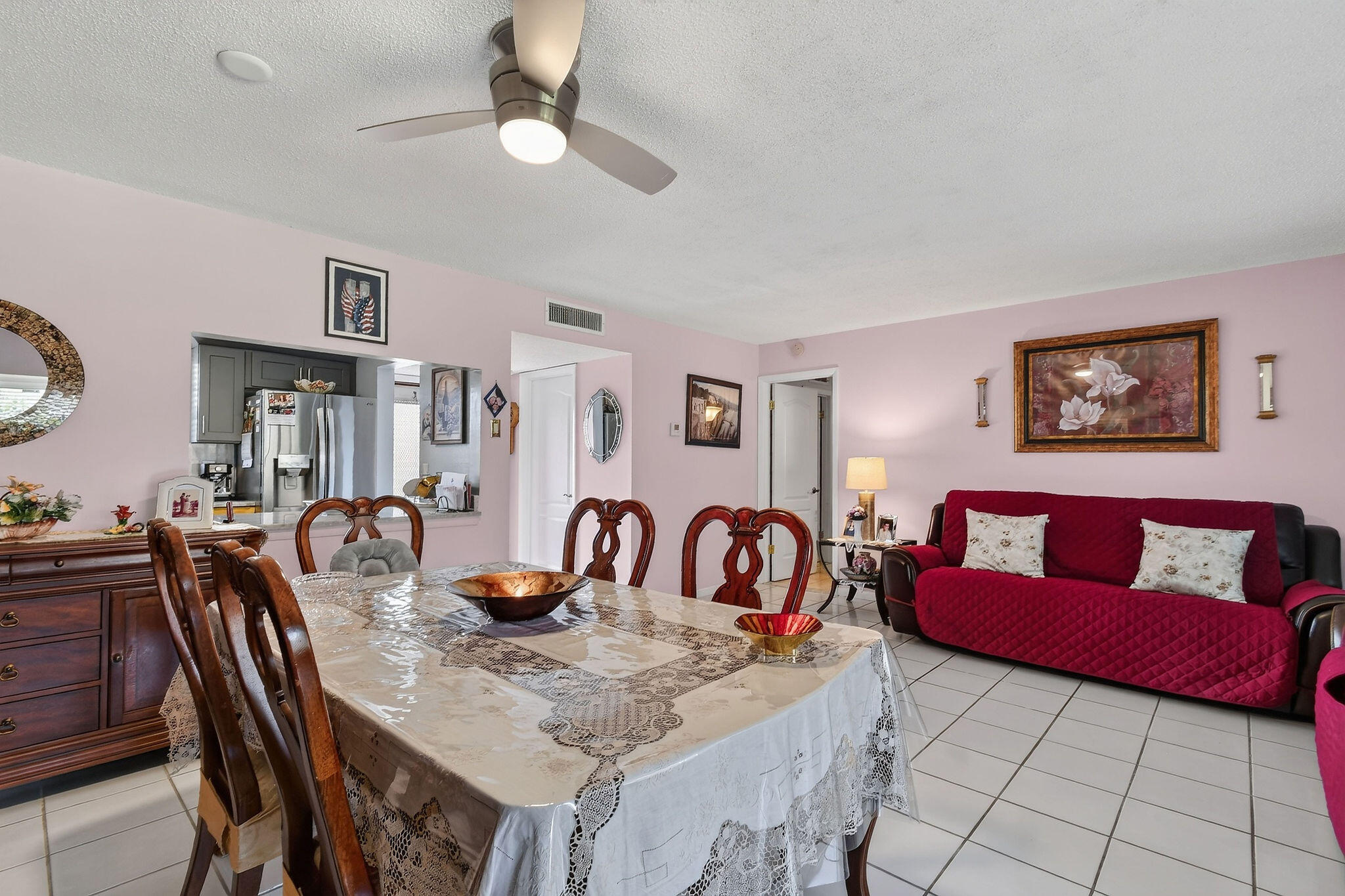 770 Lori Drive 253 Property Photo 5