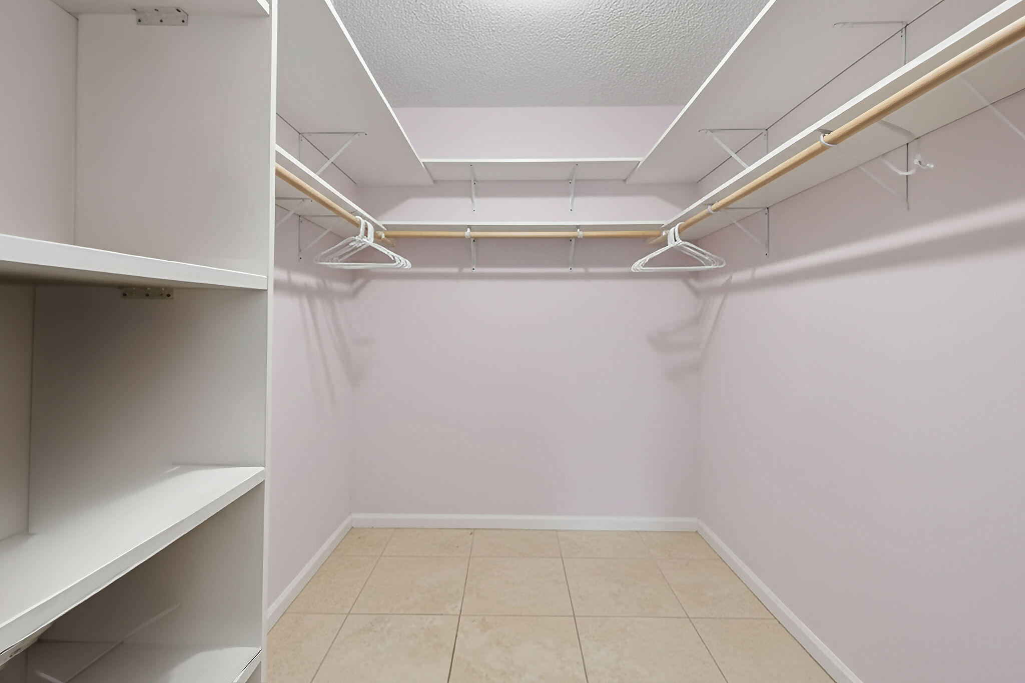770 Lori Drive 253 Property Photo 15