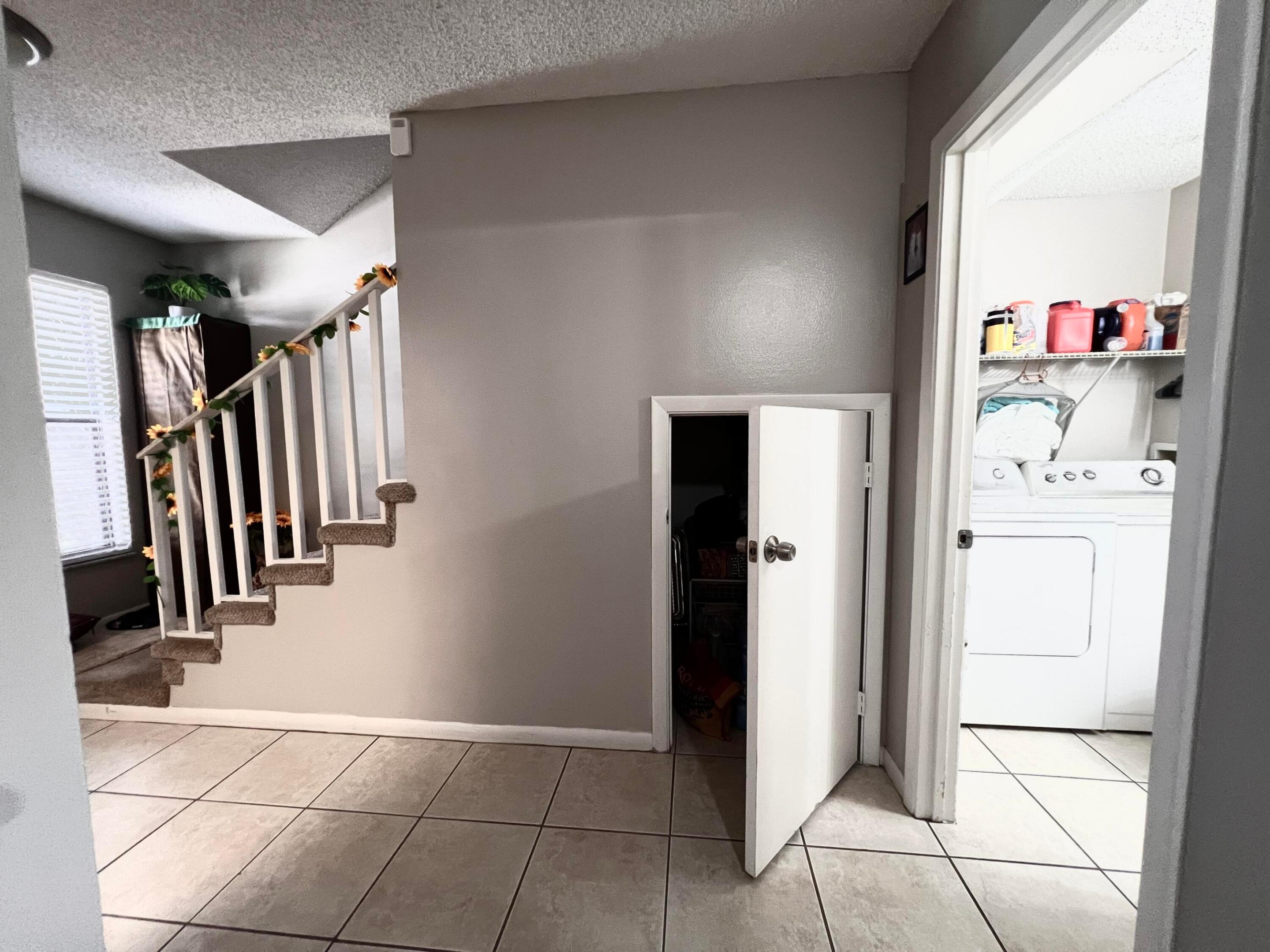 2606 Canalside Drive Property Photo 22
