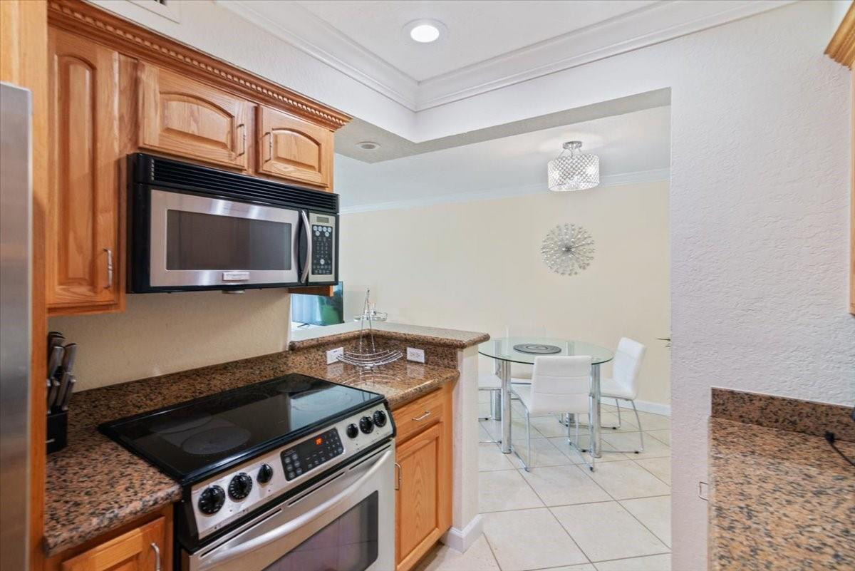 1515 E Broward Boulevard 403 Property Photo 3