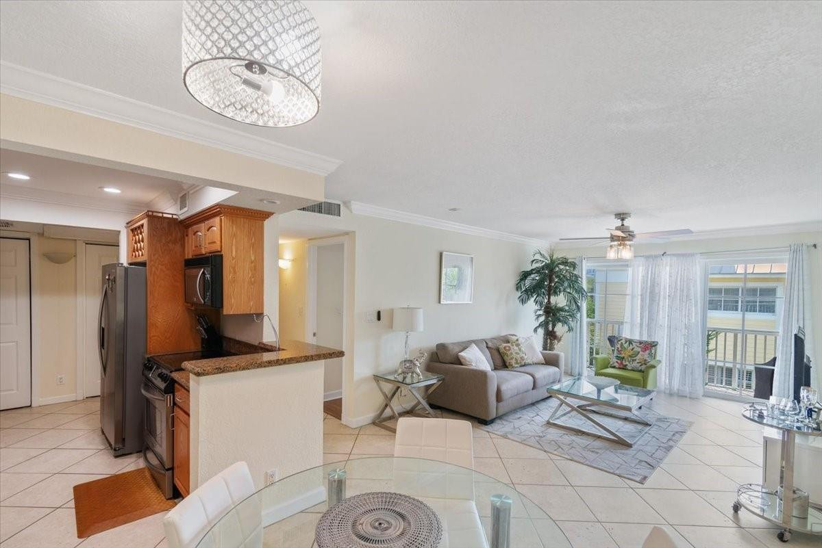 1515 E Broward Boulevard 403 Property Photo 5