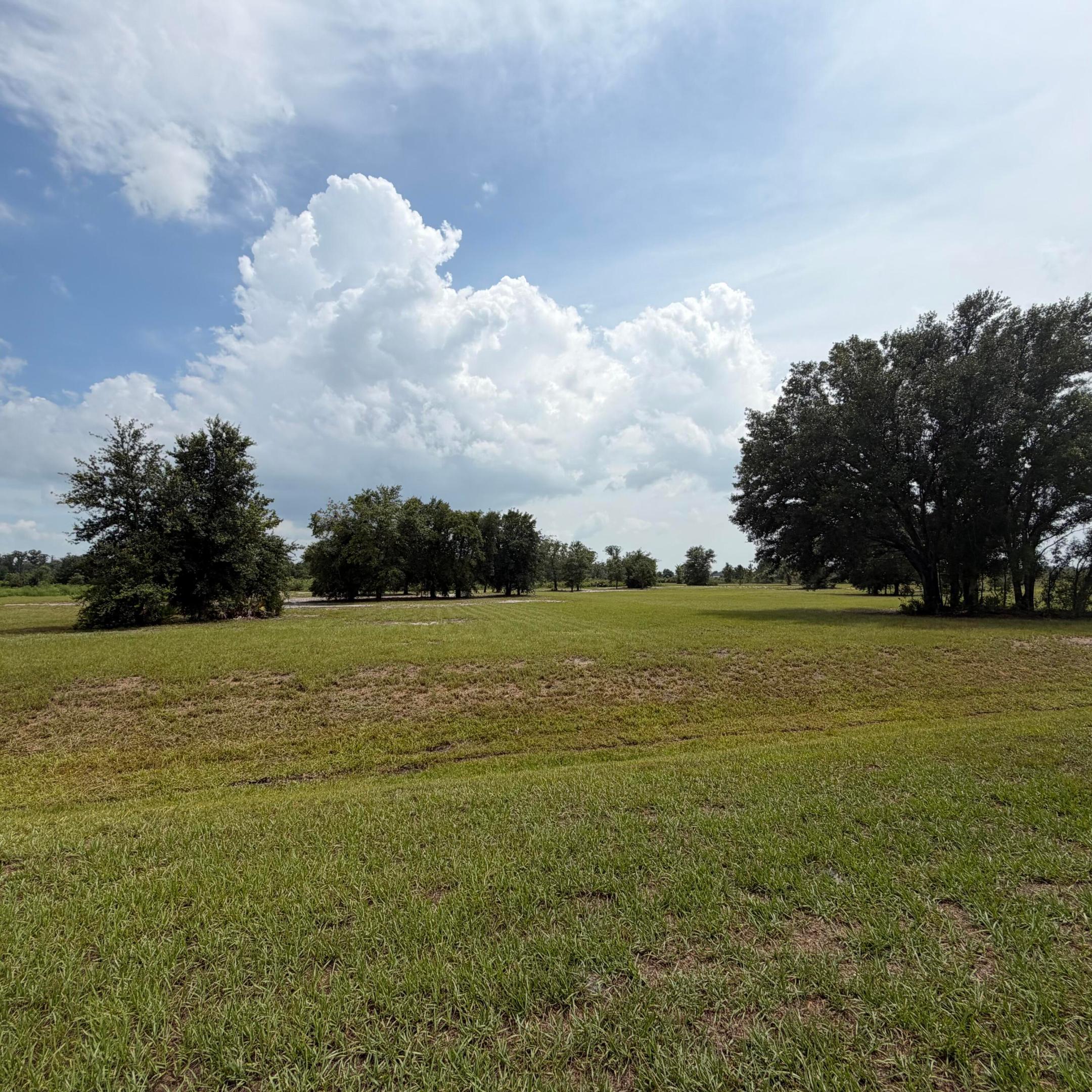 18410 Nw 260th Street Property Photo 3