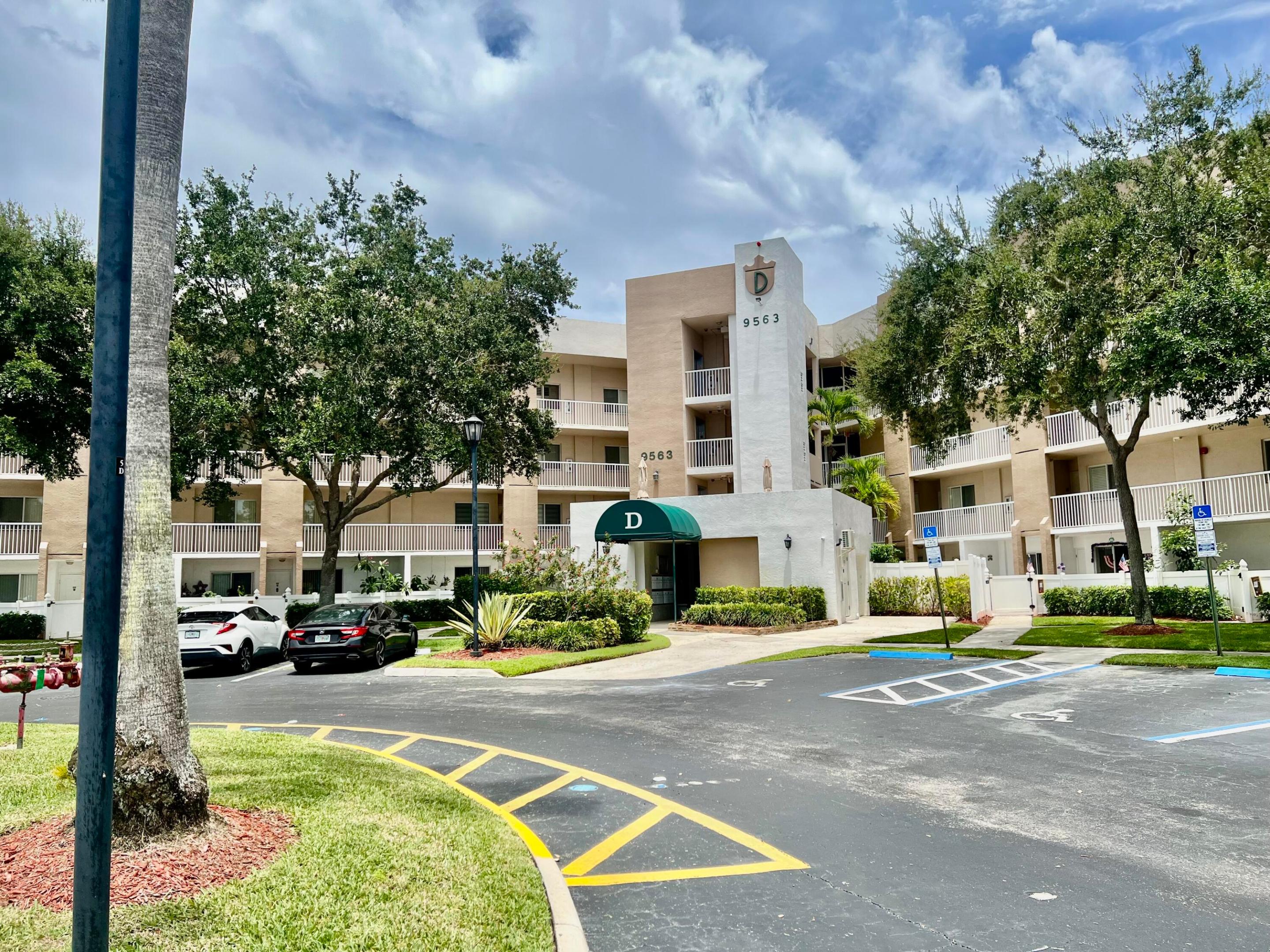 9563 Weldon Circle 304