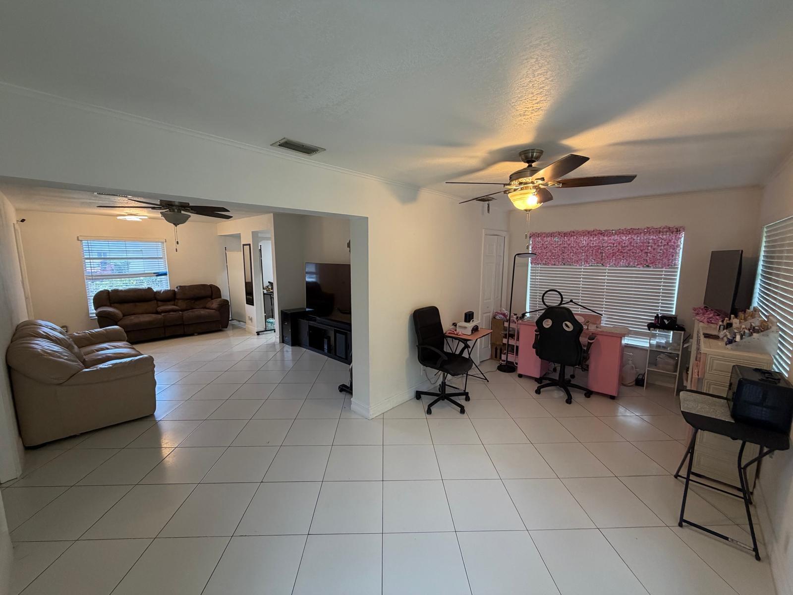 10241 Sleepy Brook Way Property Photo 24