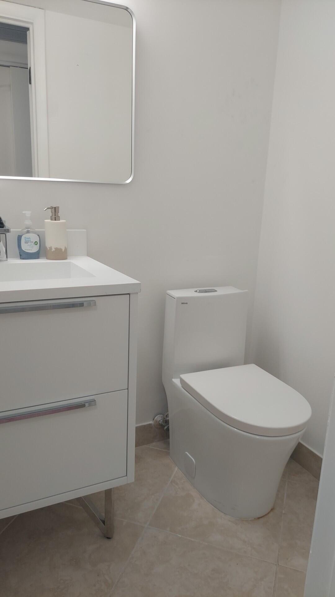 1072 Yarmouth Drive Property Photo 15