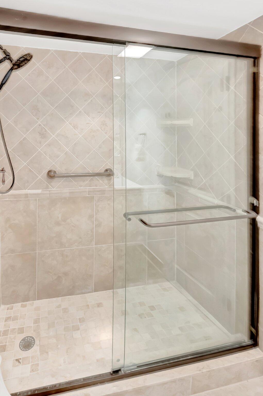 1072 Yarmouth Drive Property Photo 26