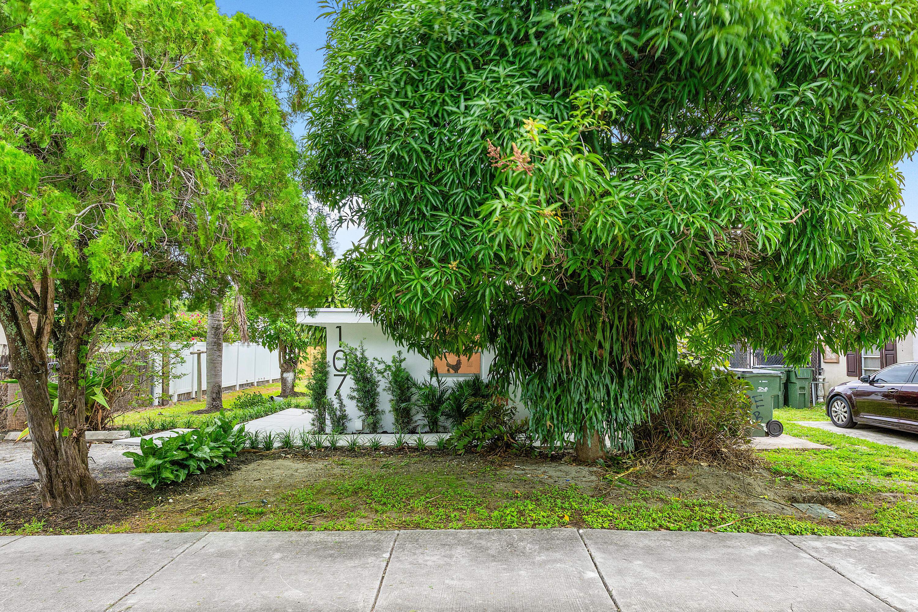 107 Sw 4th Avenue Property Photo 2