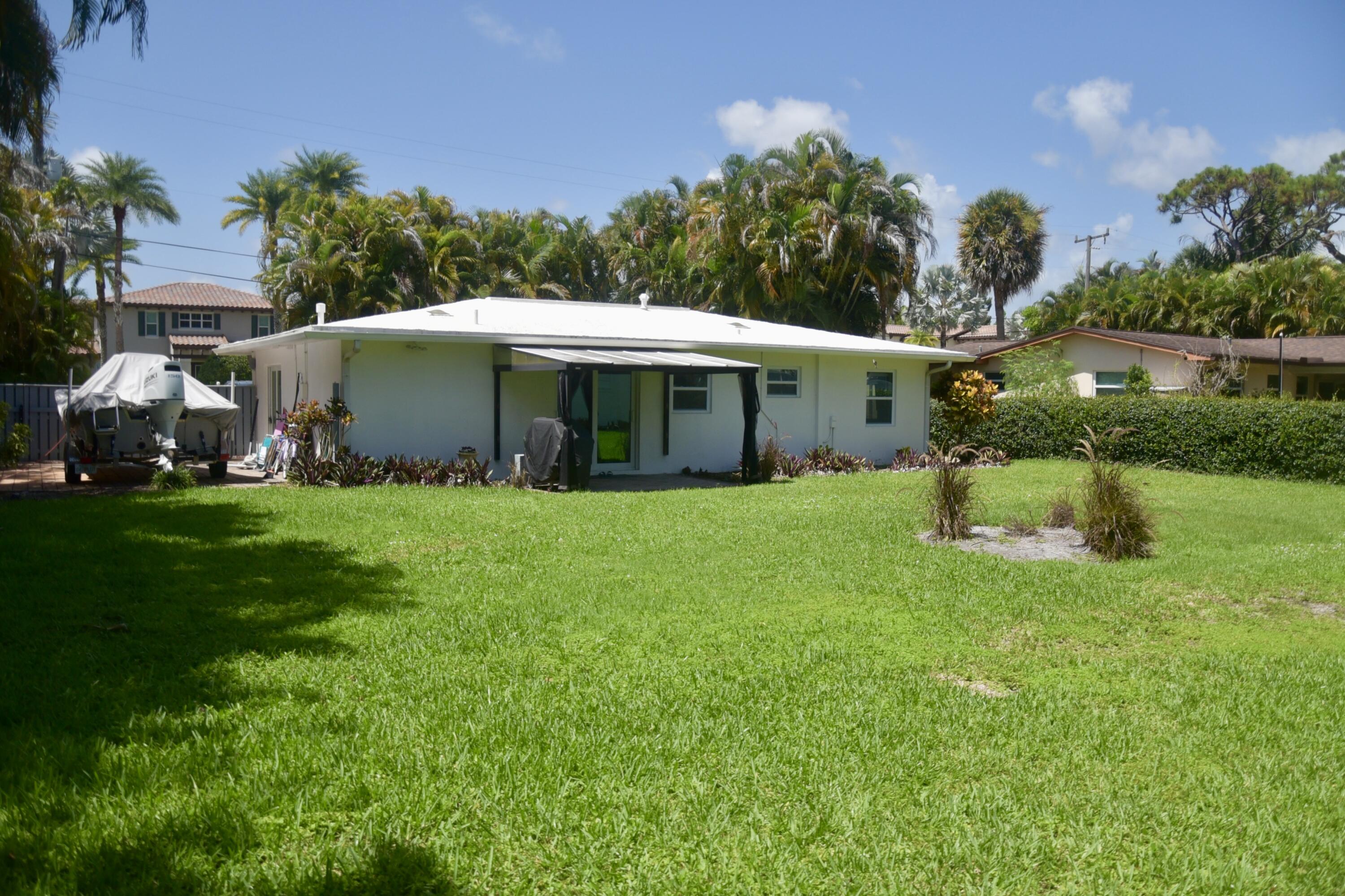 219 Old Jupiter Beach Road Property Photo 3