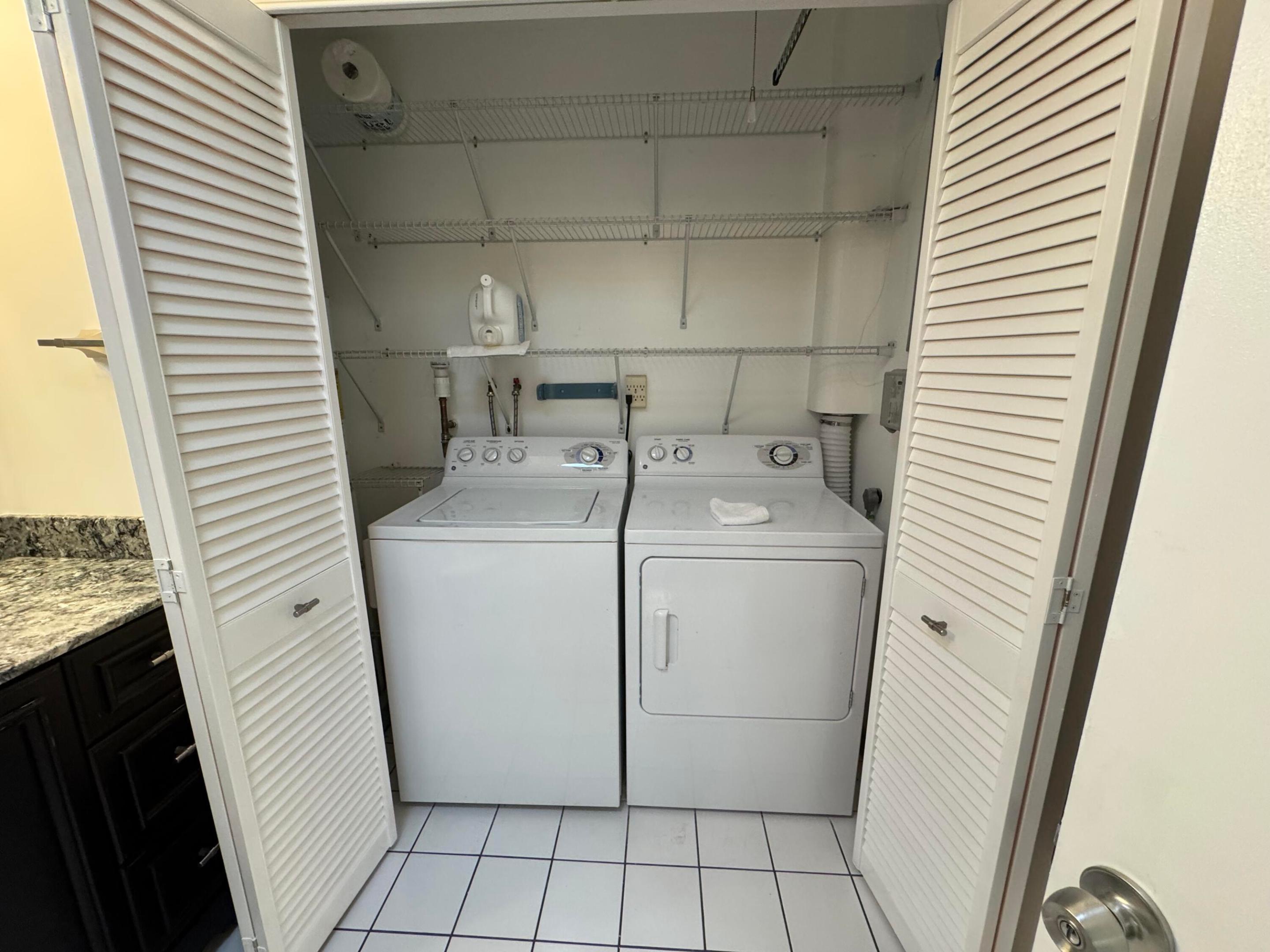 219 Old Jupiter Beach Road Property Photo 11