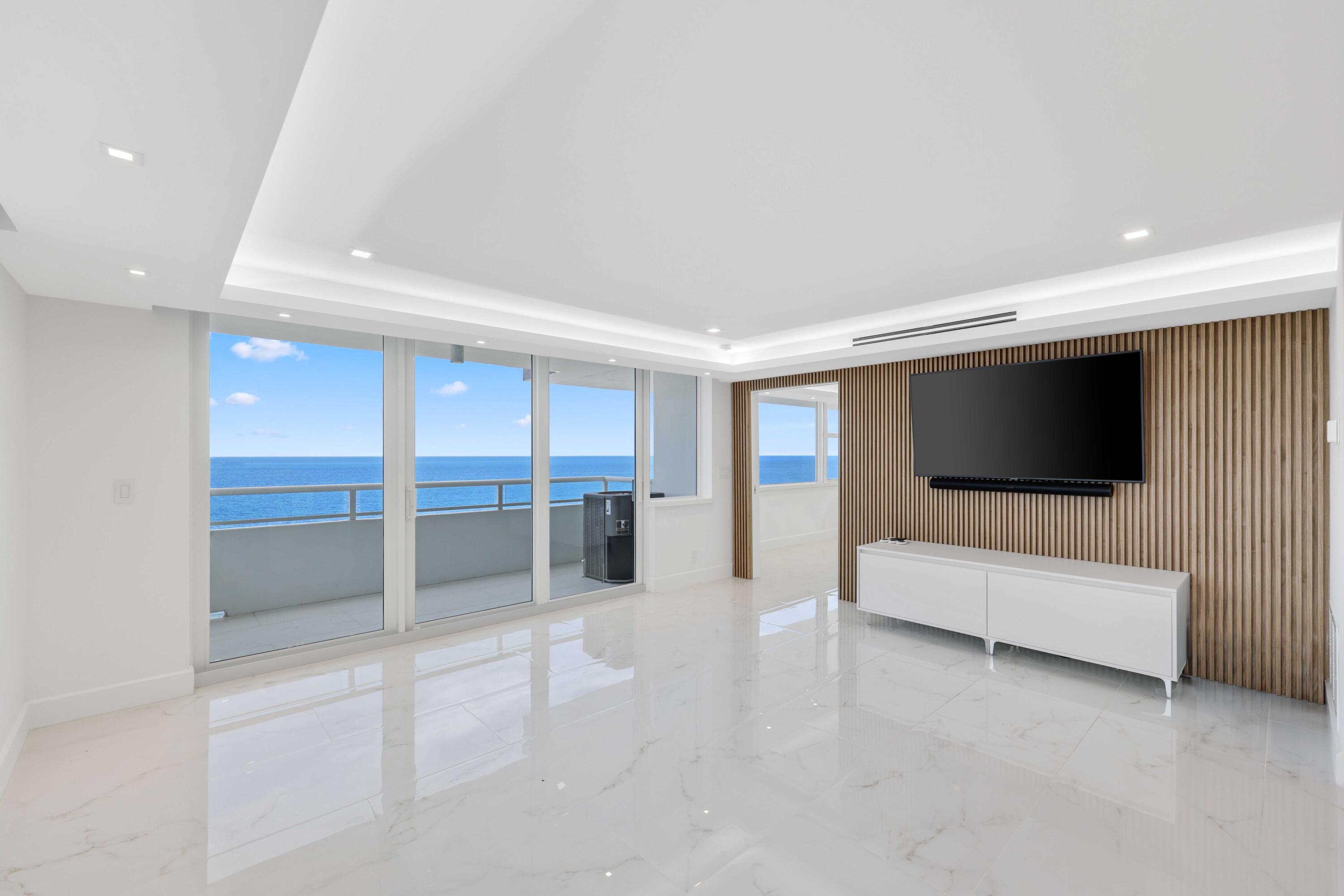 545 S Fort Lauderdale Beach Boulevard 1701 Property Photo 8