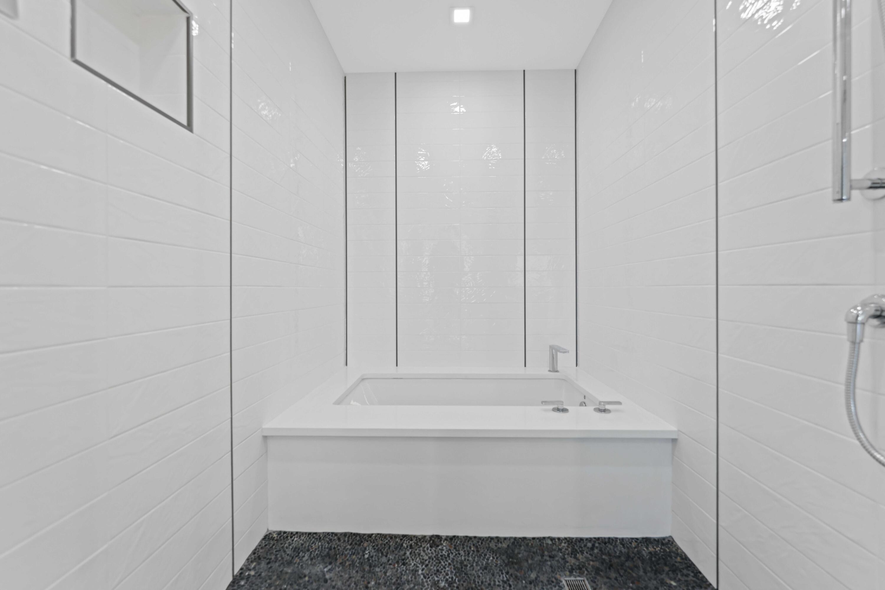 545 S Fort Lauderdale Beach Boulevard 1701 Property Photo 19