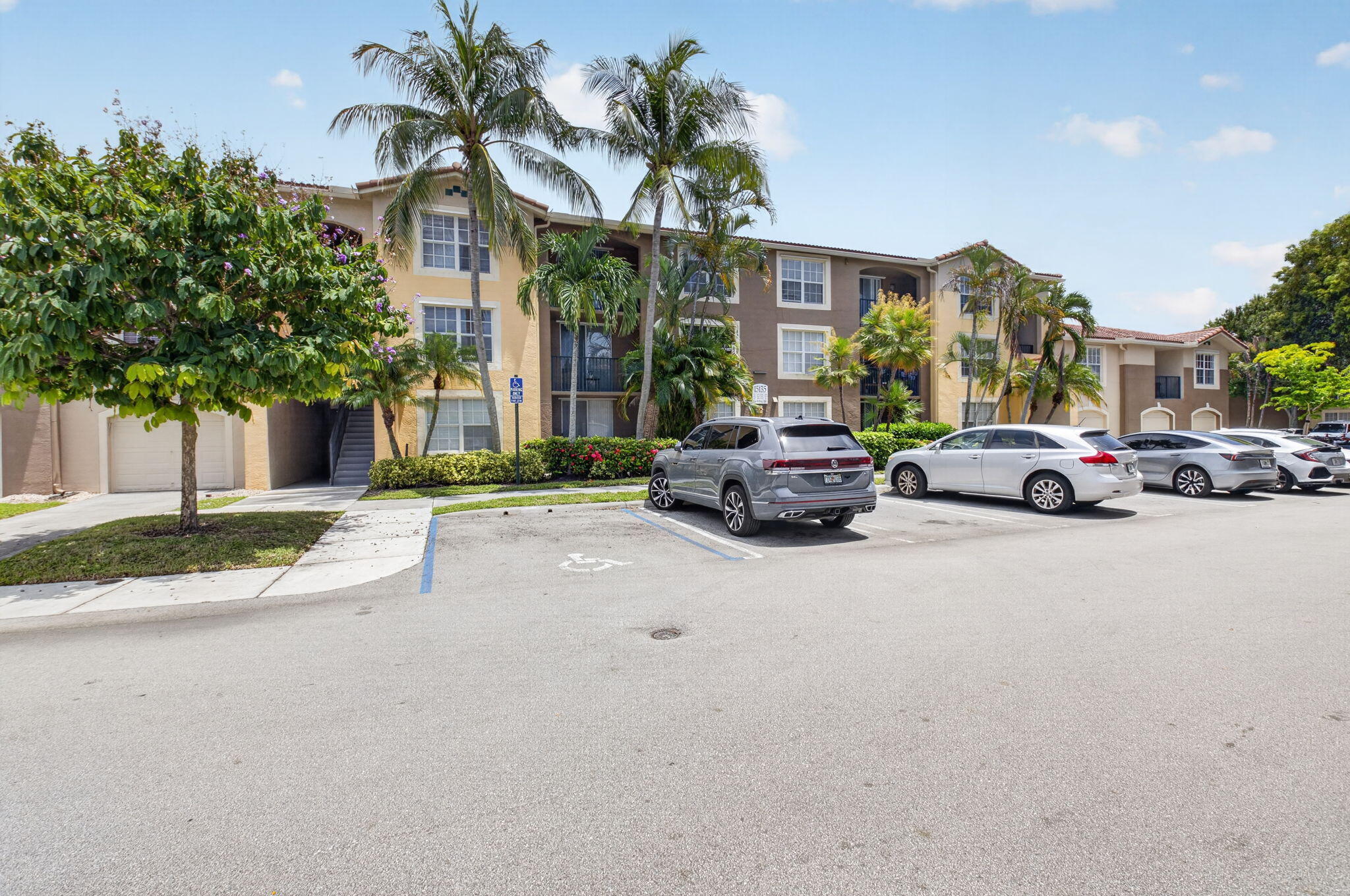 15135 Michelangelo Boulevard 303 Property Photo 1
