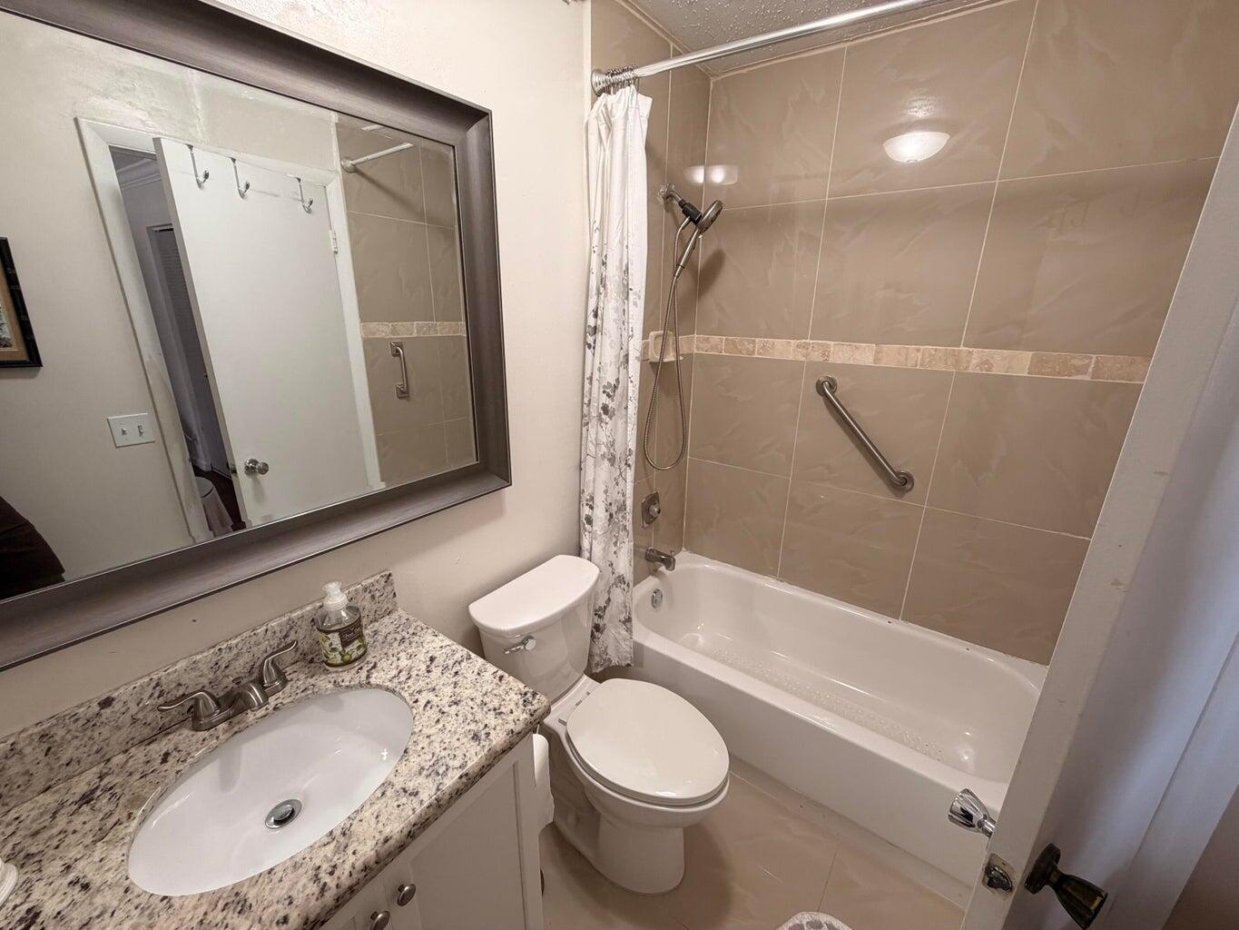 569 Normandy L Property Photo 7