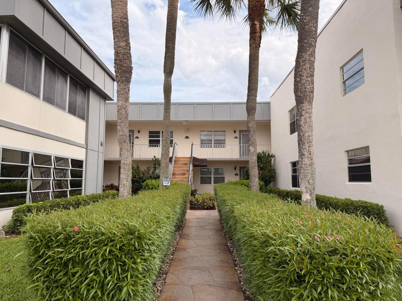569 Normandy L Property Photo 11