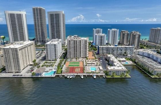 1865 S Ocean Drive 17h Property Photo 1
