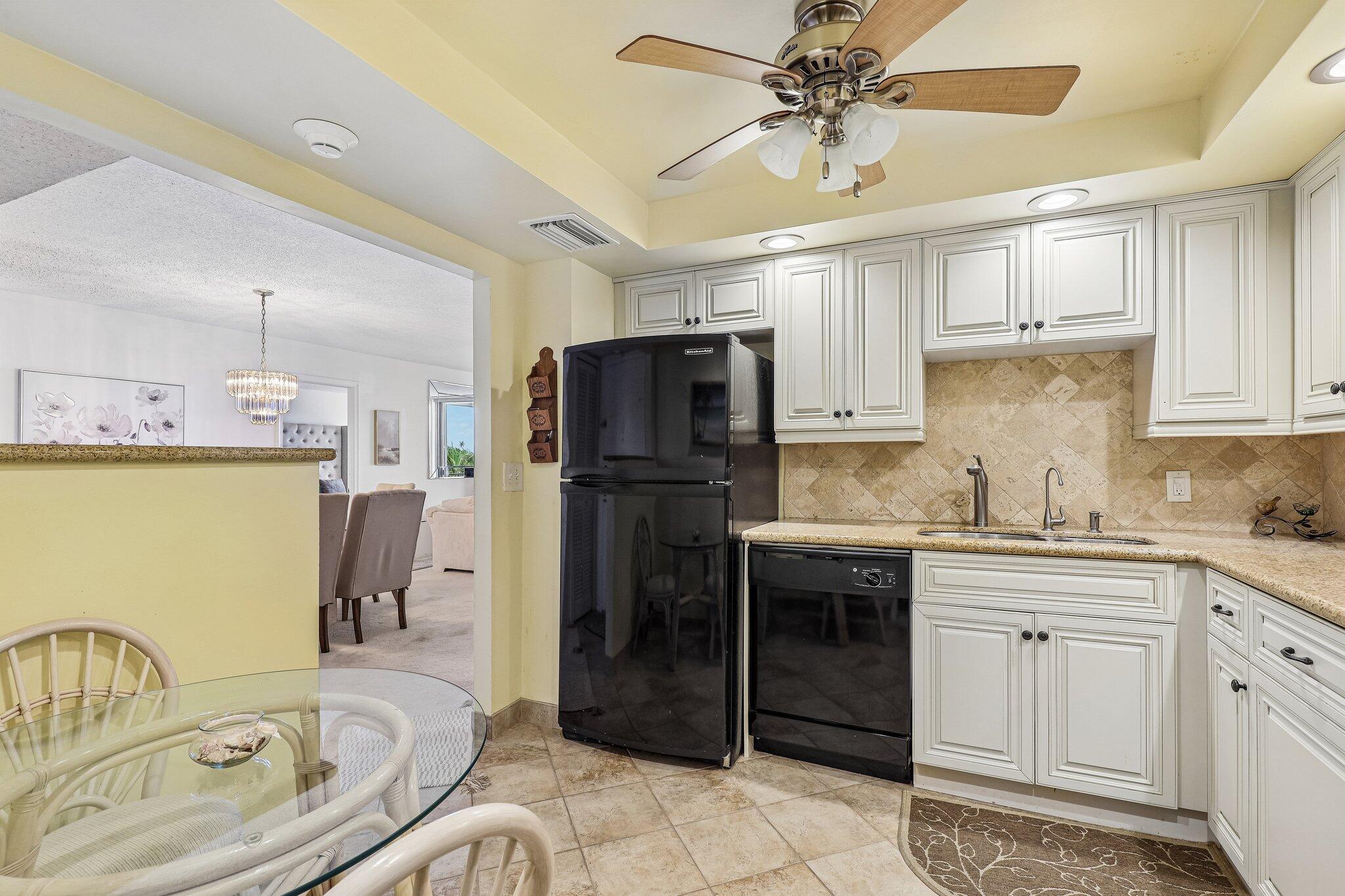 2000 S Ocean Boulevard 3l Property Photo 16