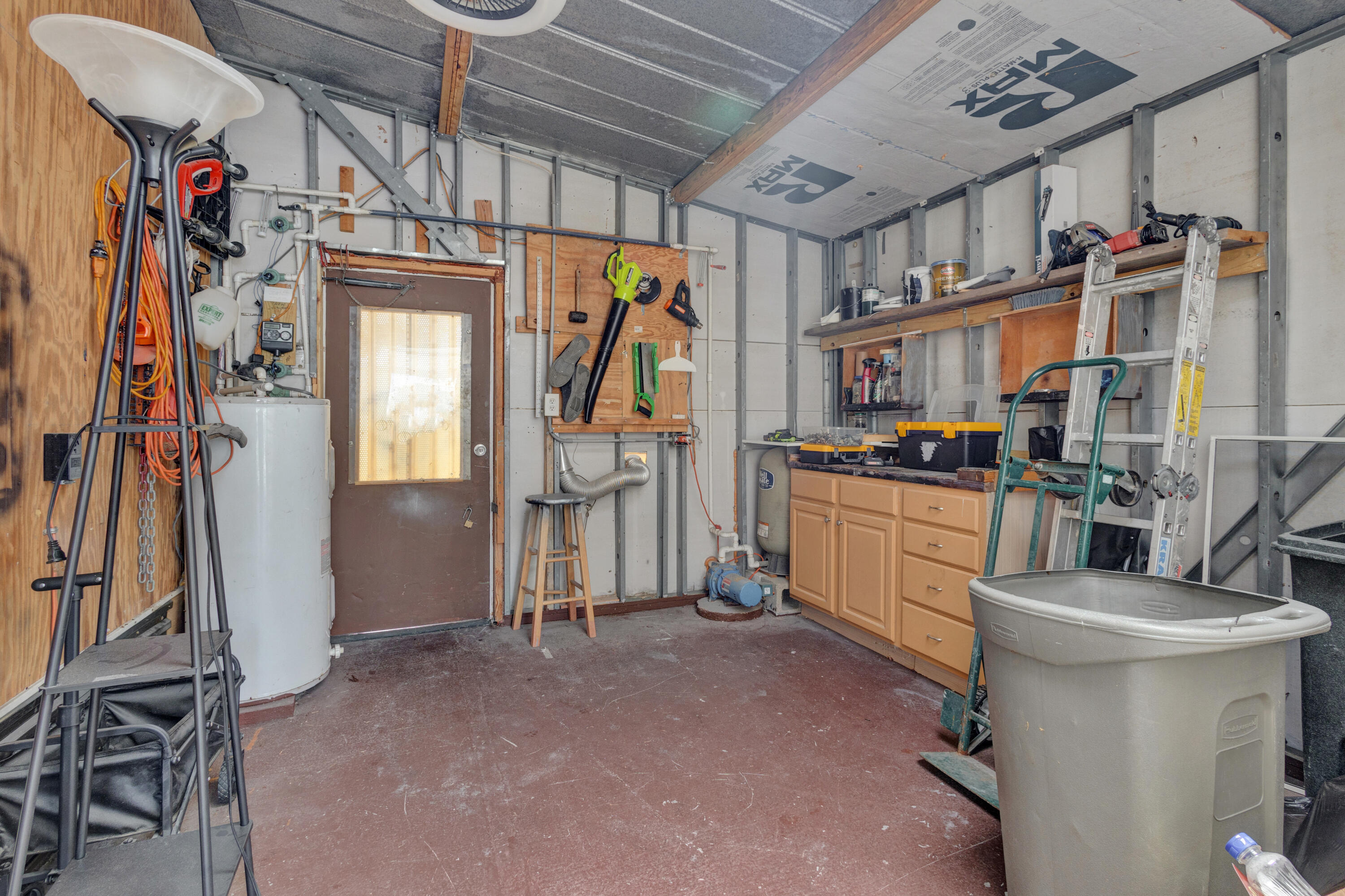 140 Ne Pinelake Village Boulevard Property Photo 48