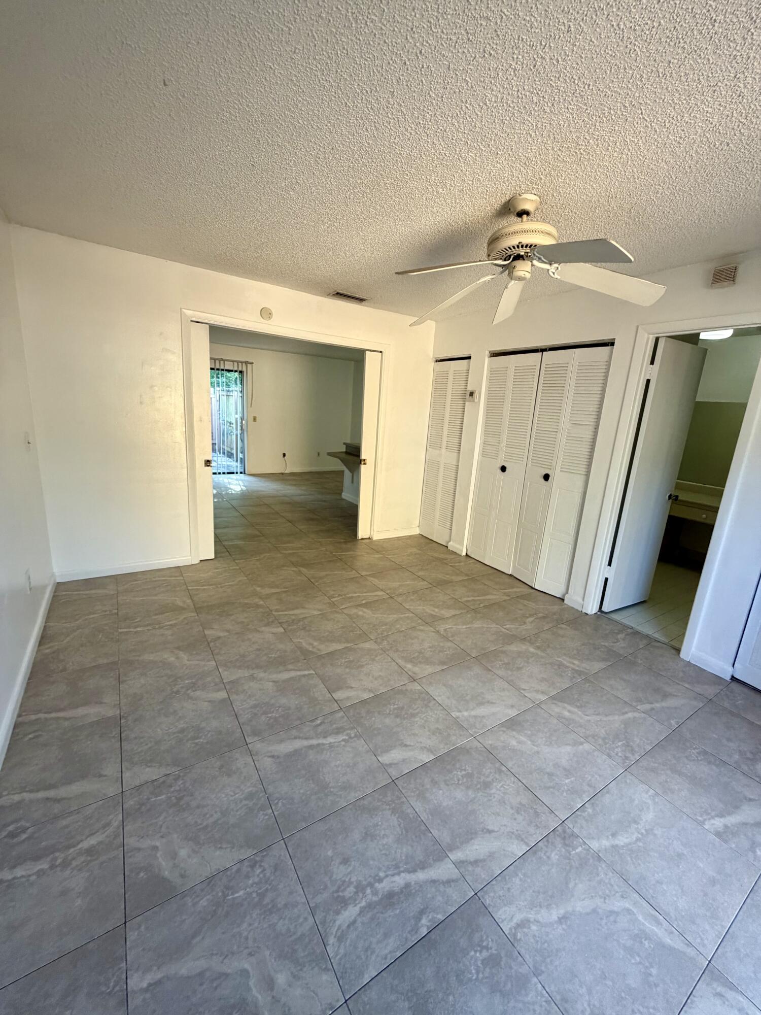 1834 My Pl Lane Property Photo 7