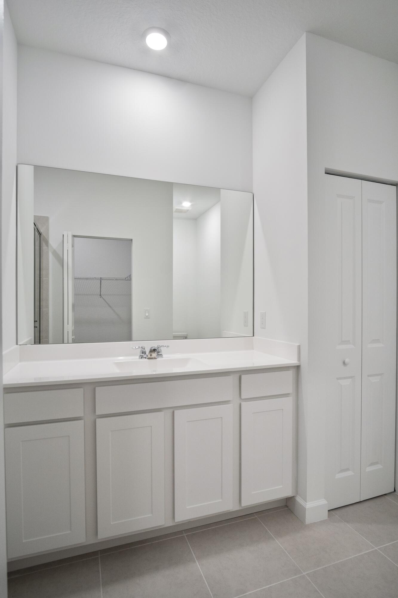 381 Se Crossoak Lane Property Photo 25