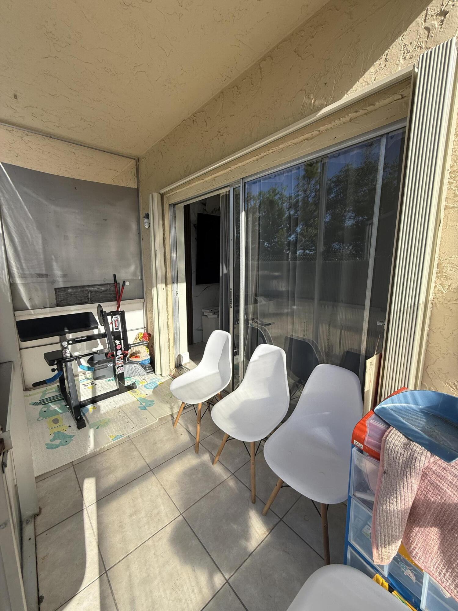 1421 Nw 45th Street 2 Property Photo 30