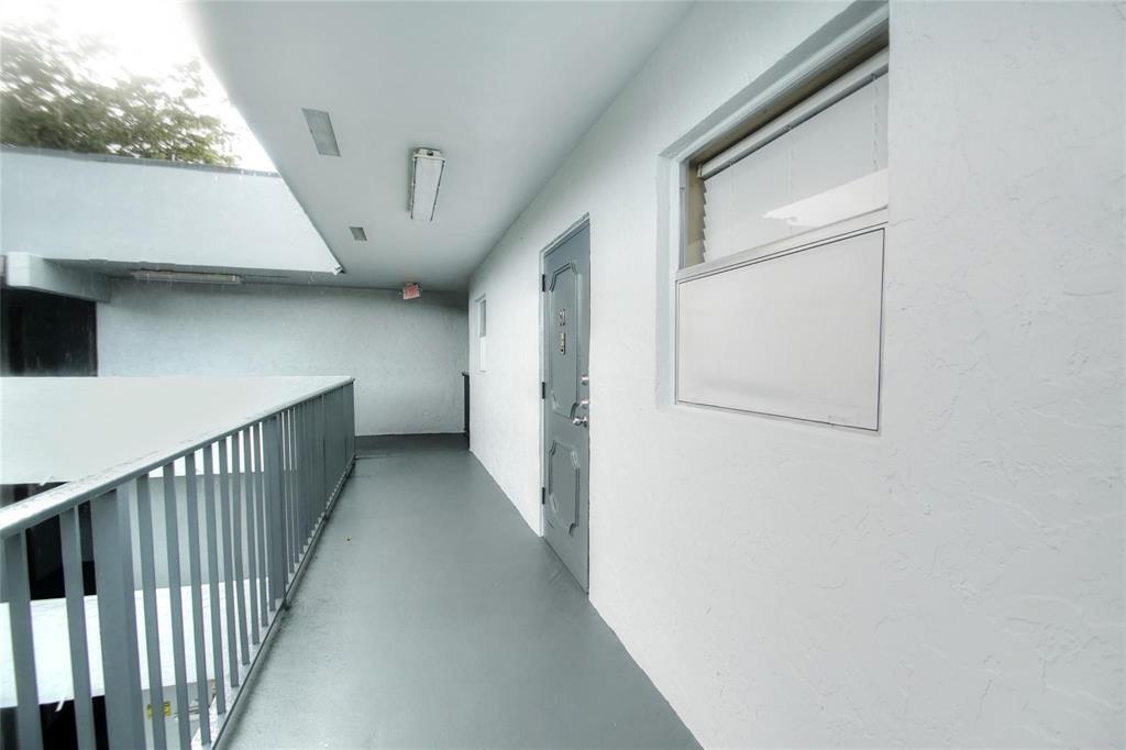 8401 Lagos De Campo Boulevard 306v Property Photo 13
