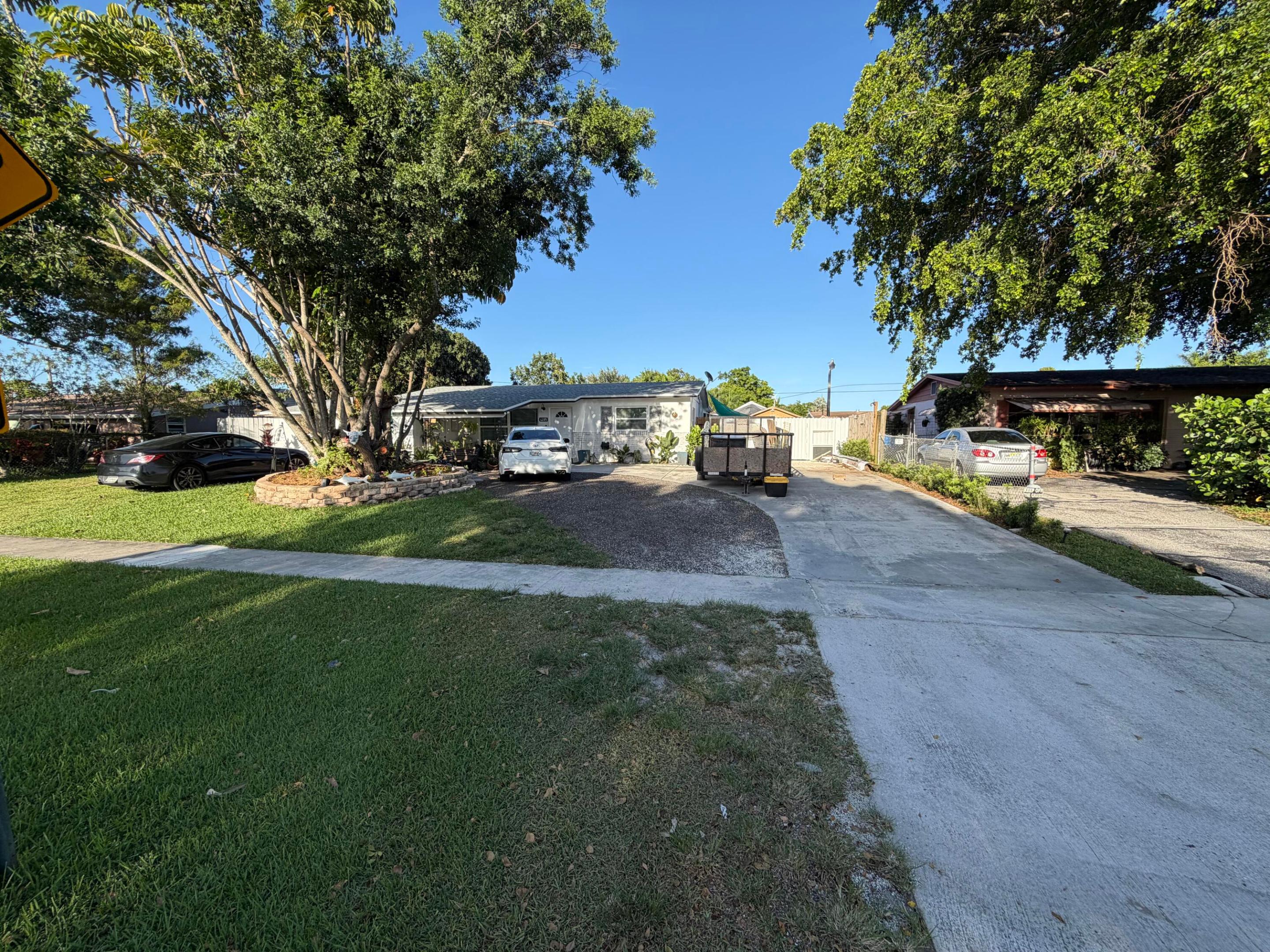 912 MONTEGO Drive