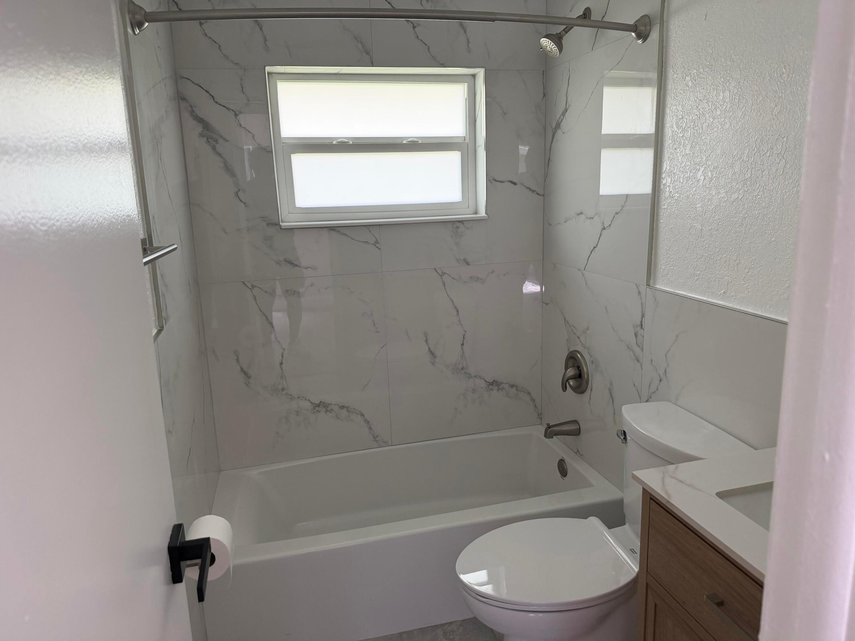 4281 Nw 120th Lane 4281 Property Photo 8