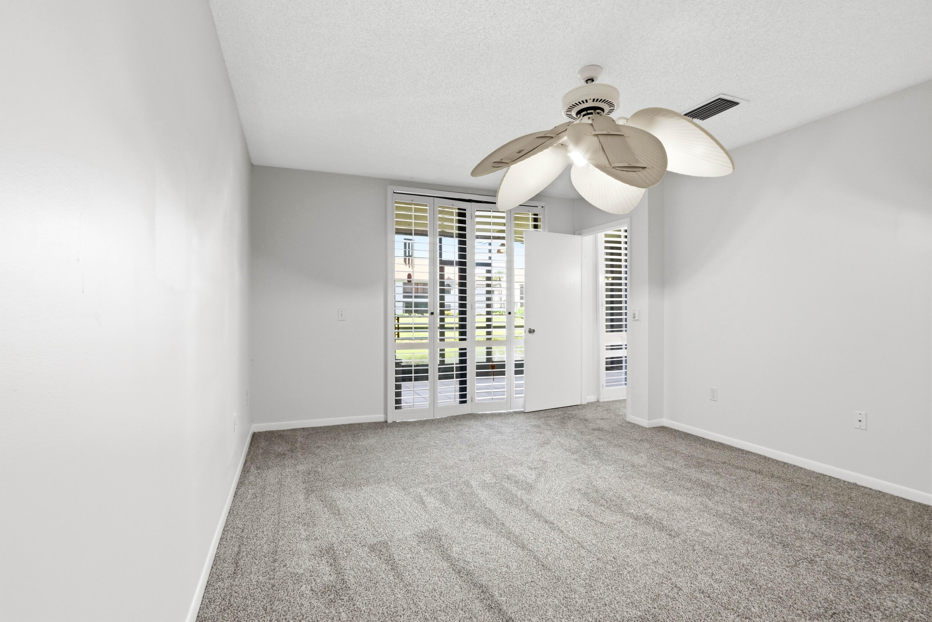 5226 Europa Drive C Property Photo 26