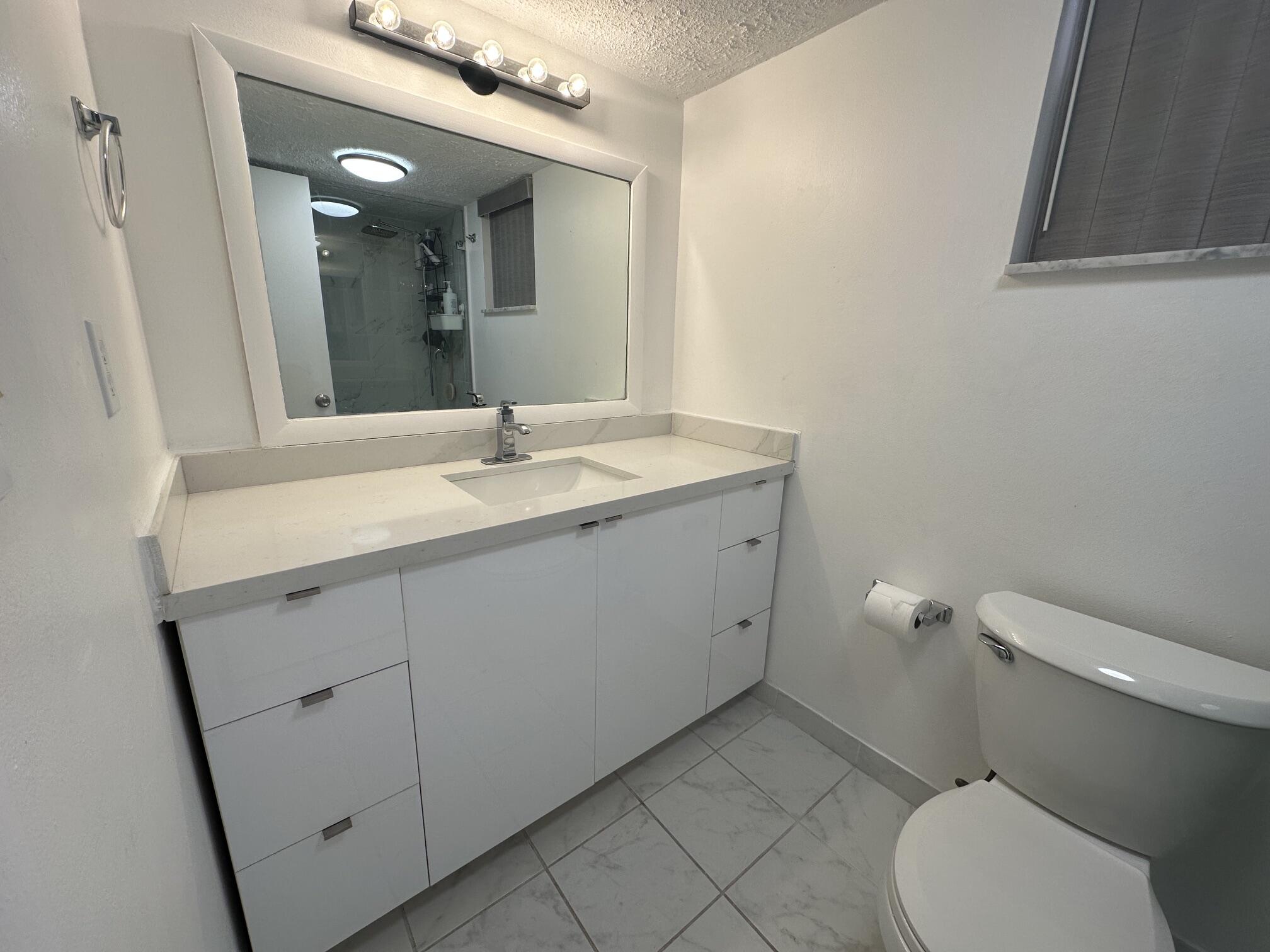 404 Nw 68th Avenue 205 Property Photo 19