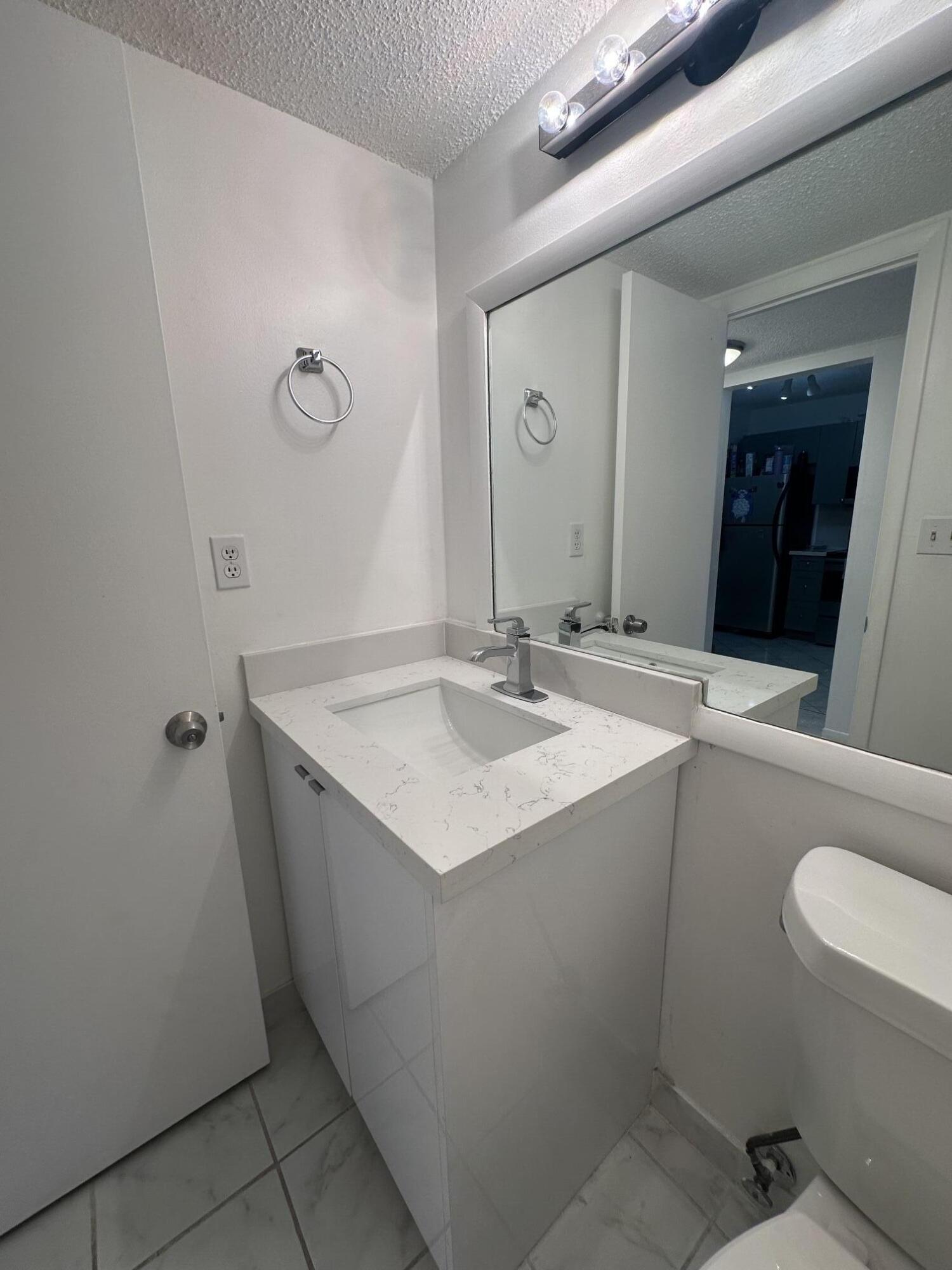 404 Nw 68th Avenue 205 Property Photo 22