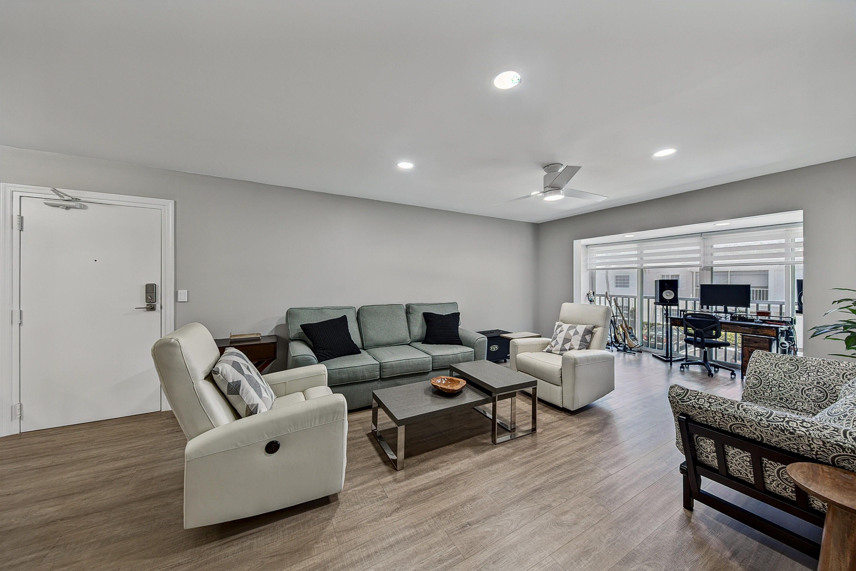 6457 Bay Club Drive 3 Property Photo 4