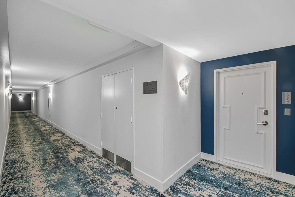 2751 S Ocean Drive 1008 Property Photo 8