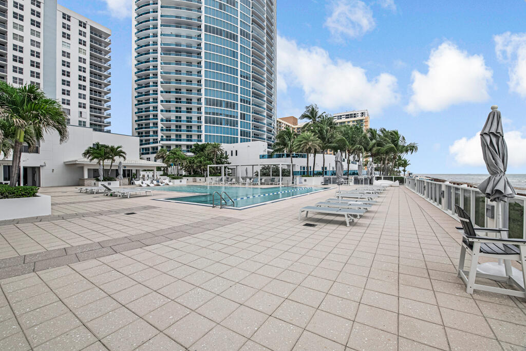 2751 S Ocean Drive 1008 Property Photo 51