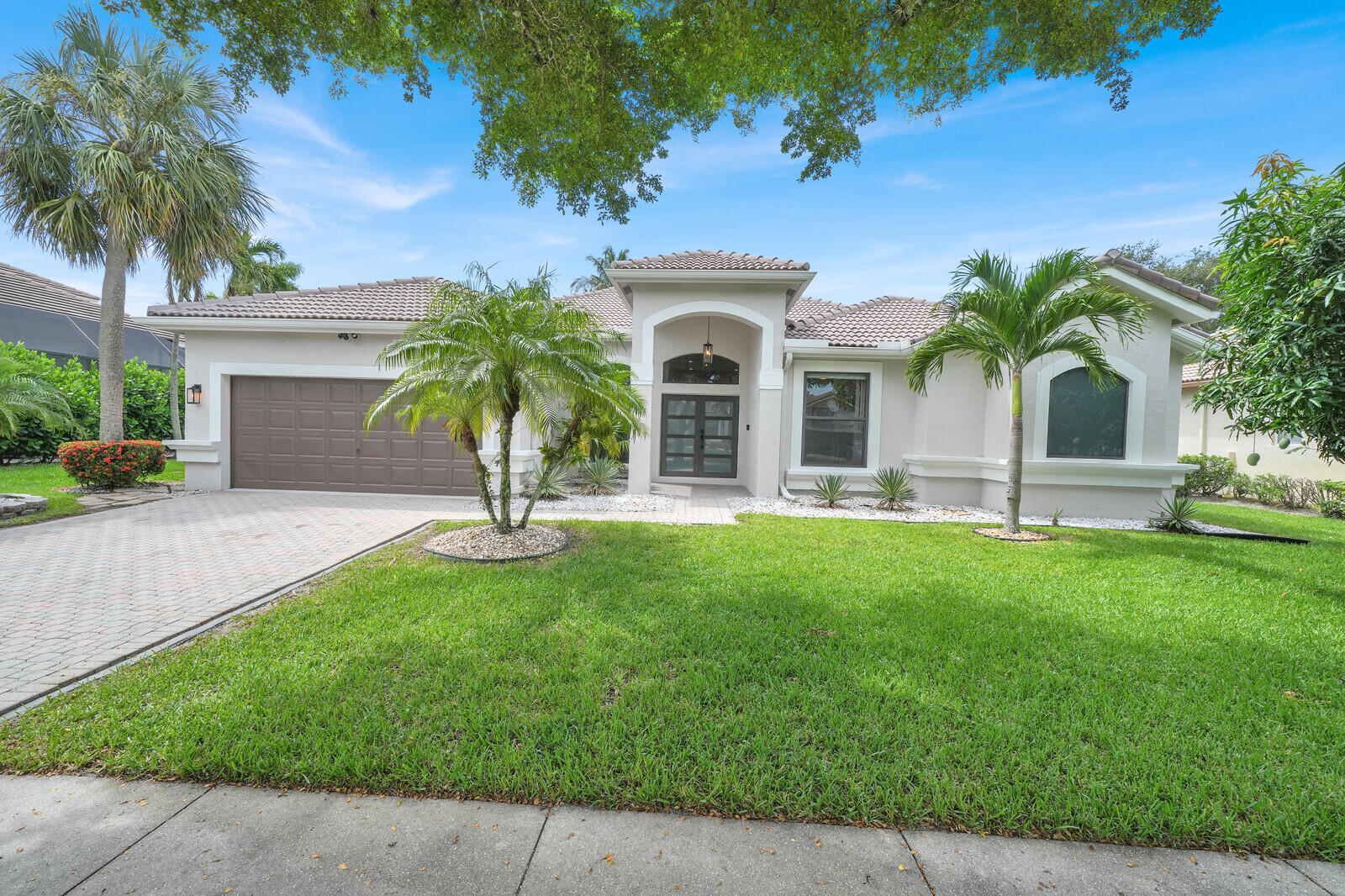 10313 Lexington Estates Boulevard Property Photo 1
