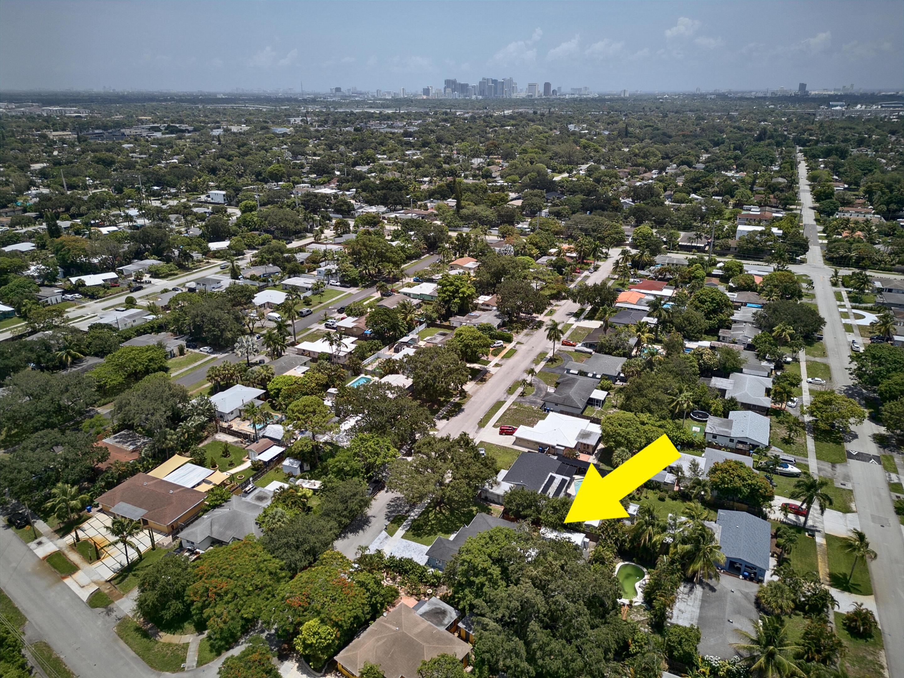 3220 Sw 16th Court Property Photo 5