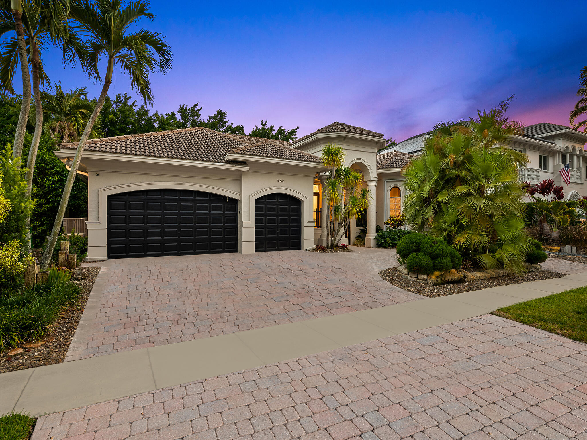 10800 Blue Palm Street Property Photo 1