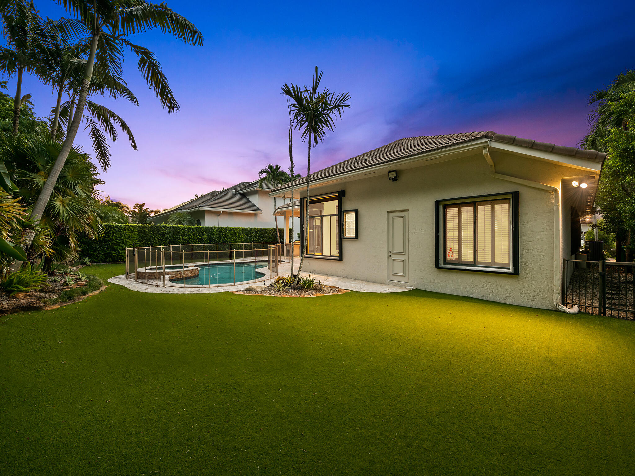 10800 Blue Palm Street Property Photo 34