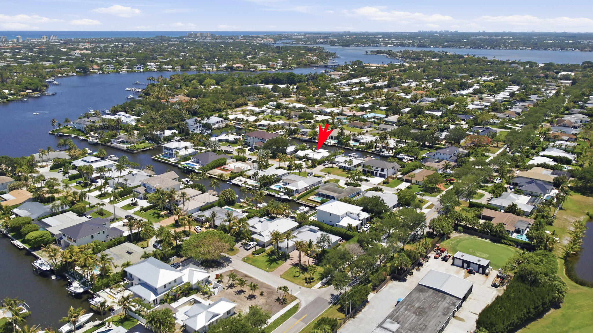 16 Leeward Circle Property Photo 24