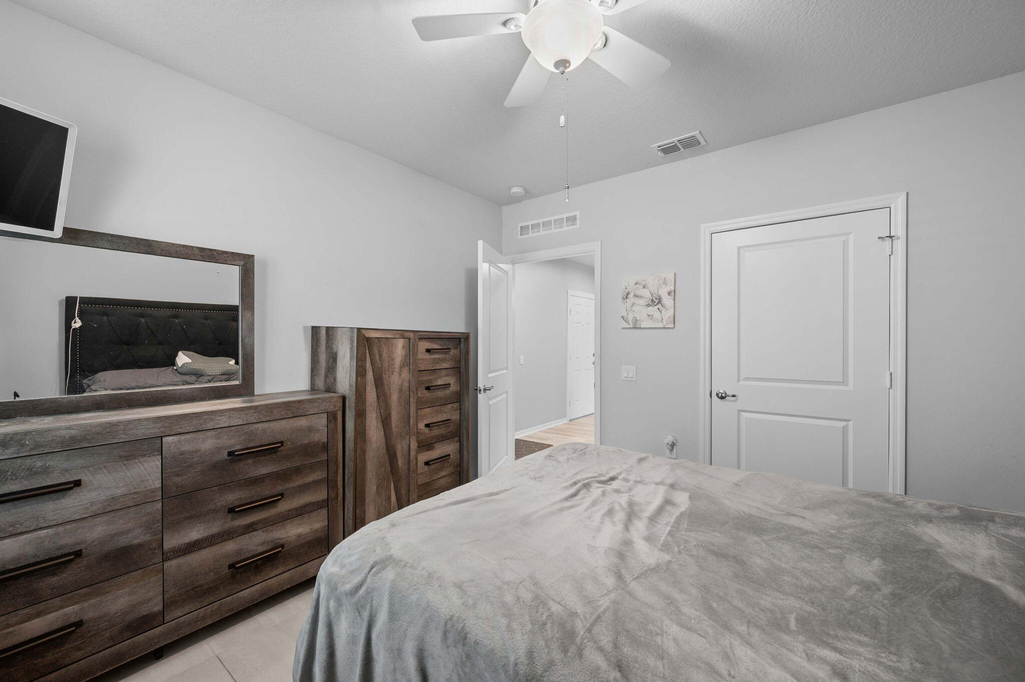 3833 Lancove Way Property Photo 16