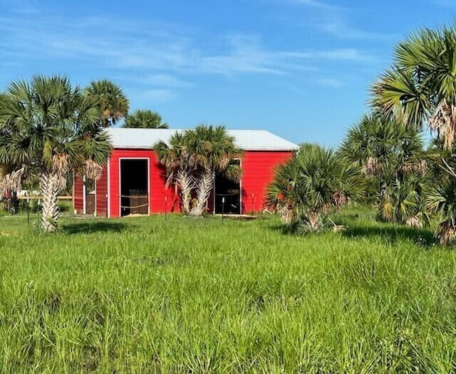 1303 Cabbage Lane Property Photo 6